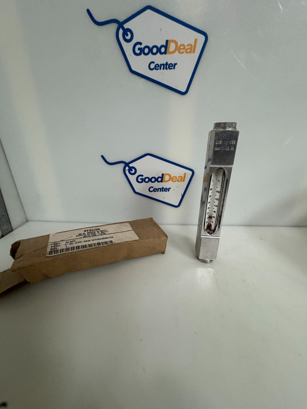 VESCOR 5" OIL LEVEL GAGE W/THERMOMETER ALG5T