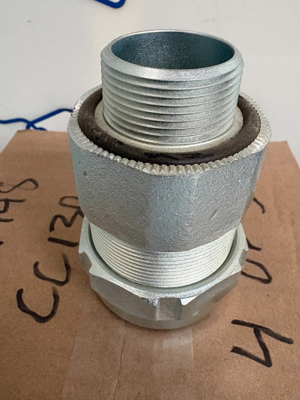 ABB THOMAS & BETTS 1 1/4" STAR TECK CABLE FITTING ST125-550S 5 PER BOX1