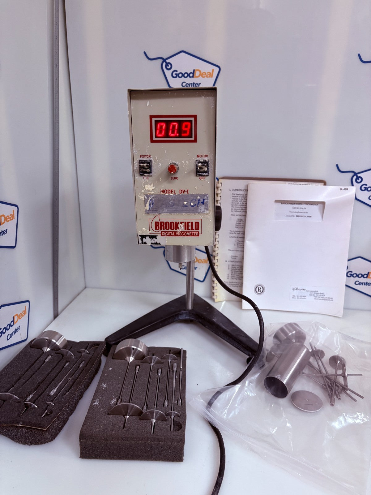 BROOKFIELD DIGITAL VISCOMETER DV-1 W/ACCESSORIES 0
