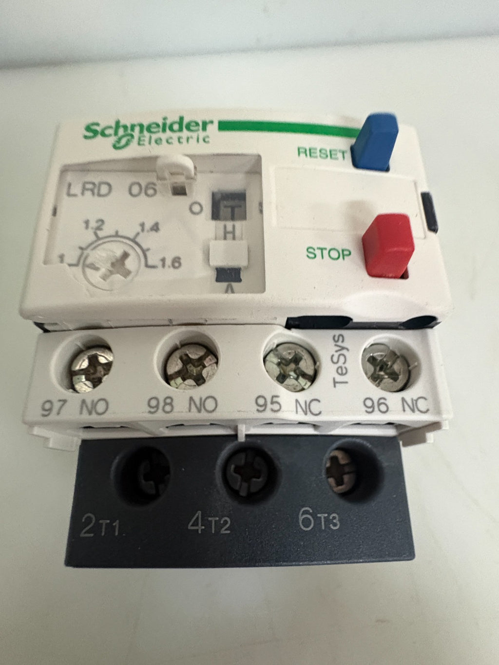 SCHNEIDER RELAY LRD 06 1