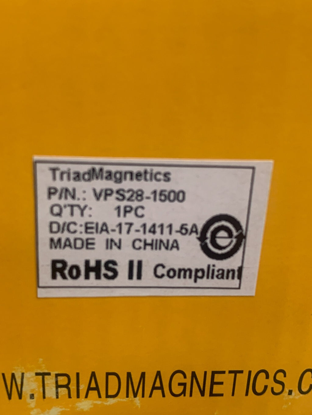 Lot of 4 Triad Magnetics VPS28-1500 EIA-17-1411-5A