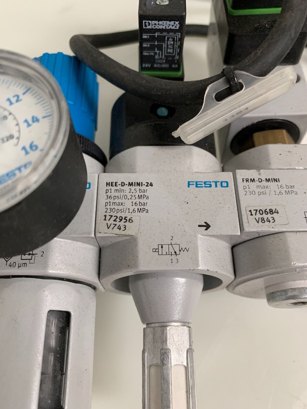 FESTO AIR REGULATOR UNIT  1X159635  1X10773  1X172956  1X170684  1X366665