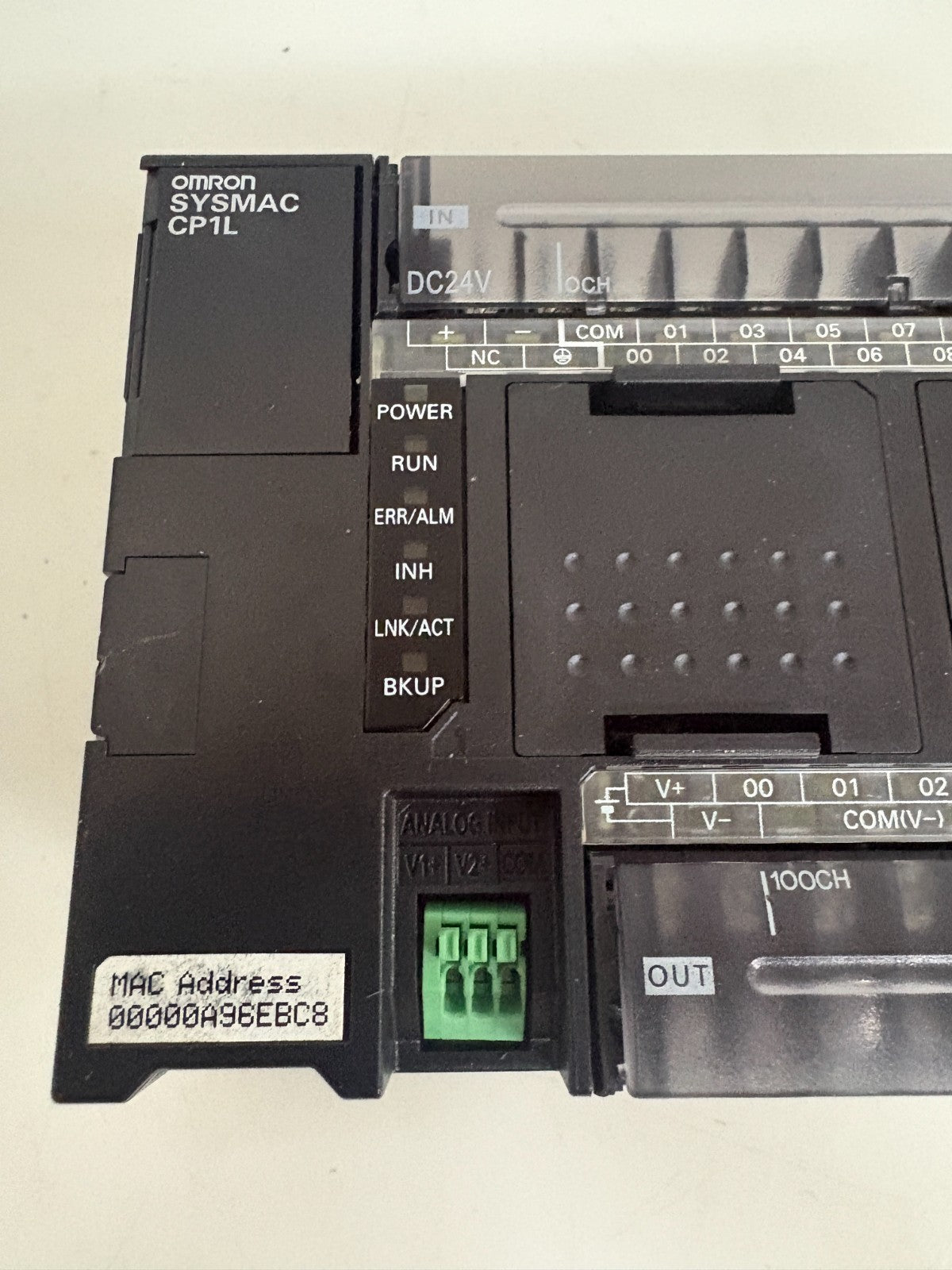OMRON PROGRAMMABLE CONTROLLER MODULE CP1L-EM40DT-D