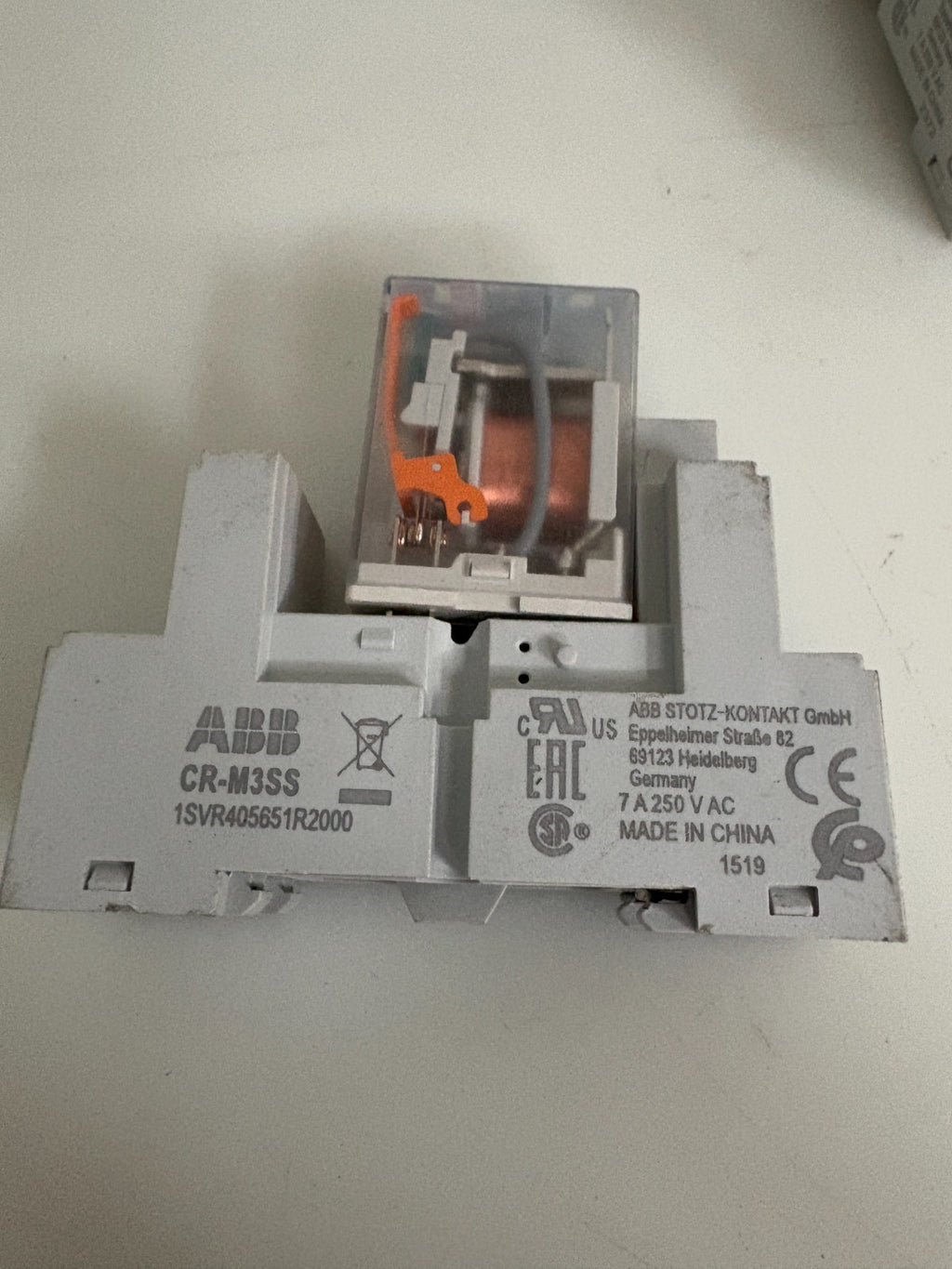 LOT OF 2 ABB RELAY MODULE CR-M024DC3 W/ABB CR-M3SS BASE AND CR-P/M 222