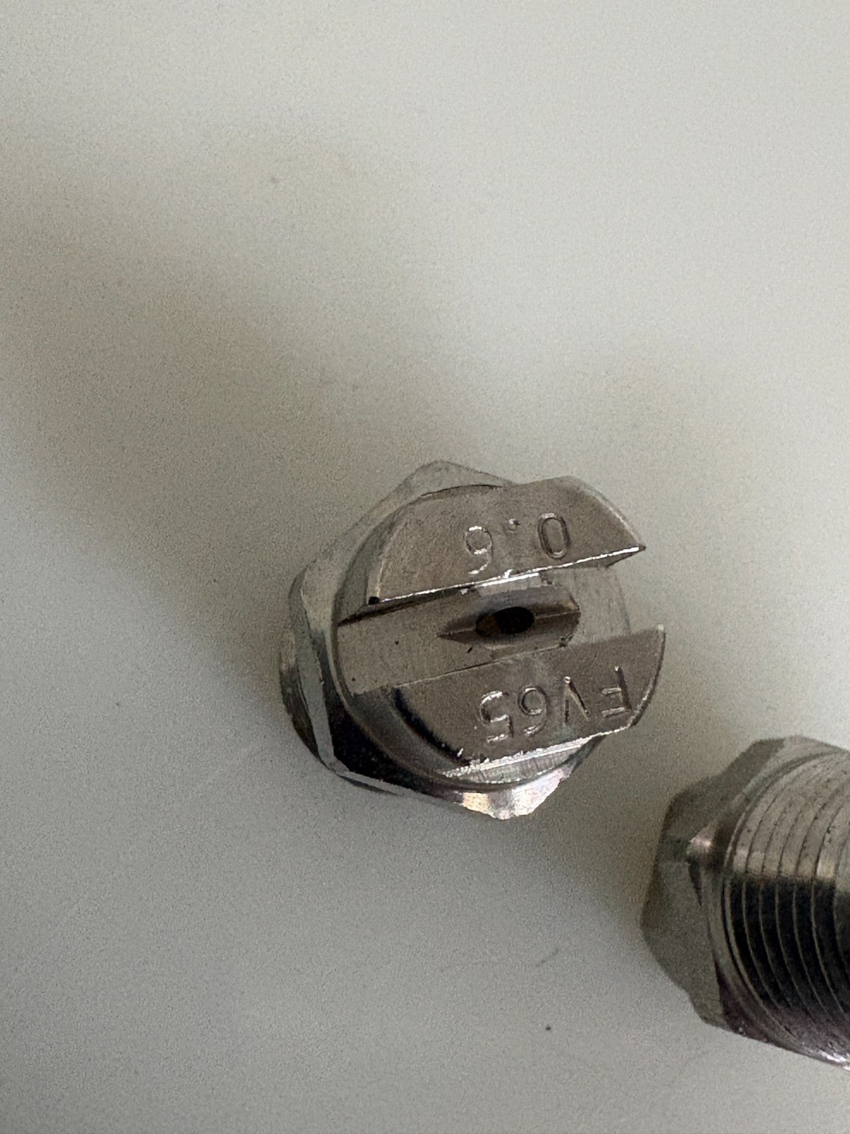 LOT OF 11 HEX SPRAYING SYSTEMS SPRAY NOZZLE 0.058 GSD16187