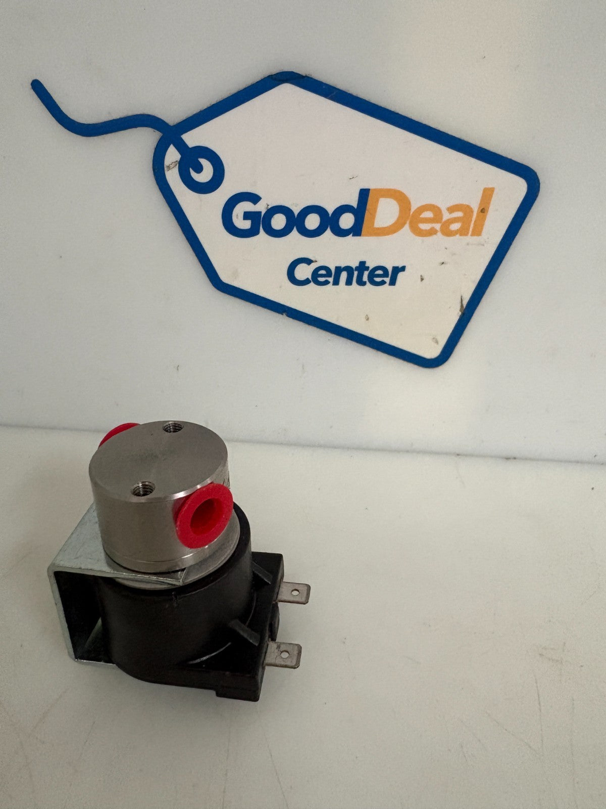 BUNN O MATIC SOLENOID VALVE W/SCREEN 01085.00060