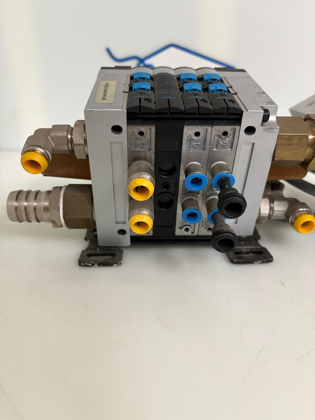 FESTO AIR MANIFOLD MODULE 10P-14-4C-MP-R-Z-ITJC+U3