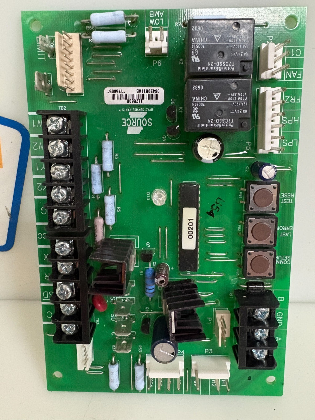 YORK CONTROL CIRCUIT BOARD 1 SOURCE #11756051
