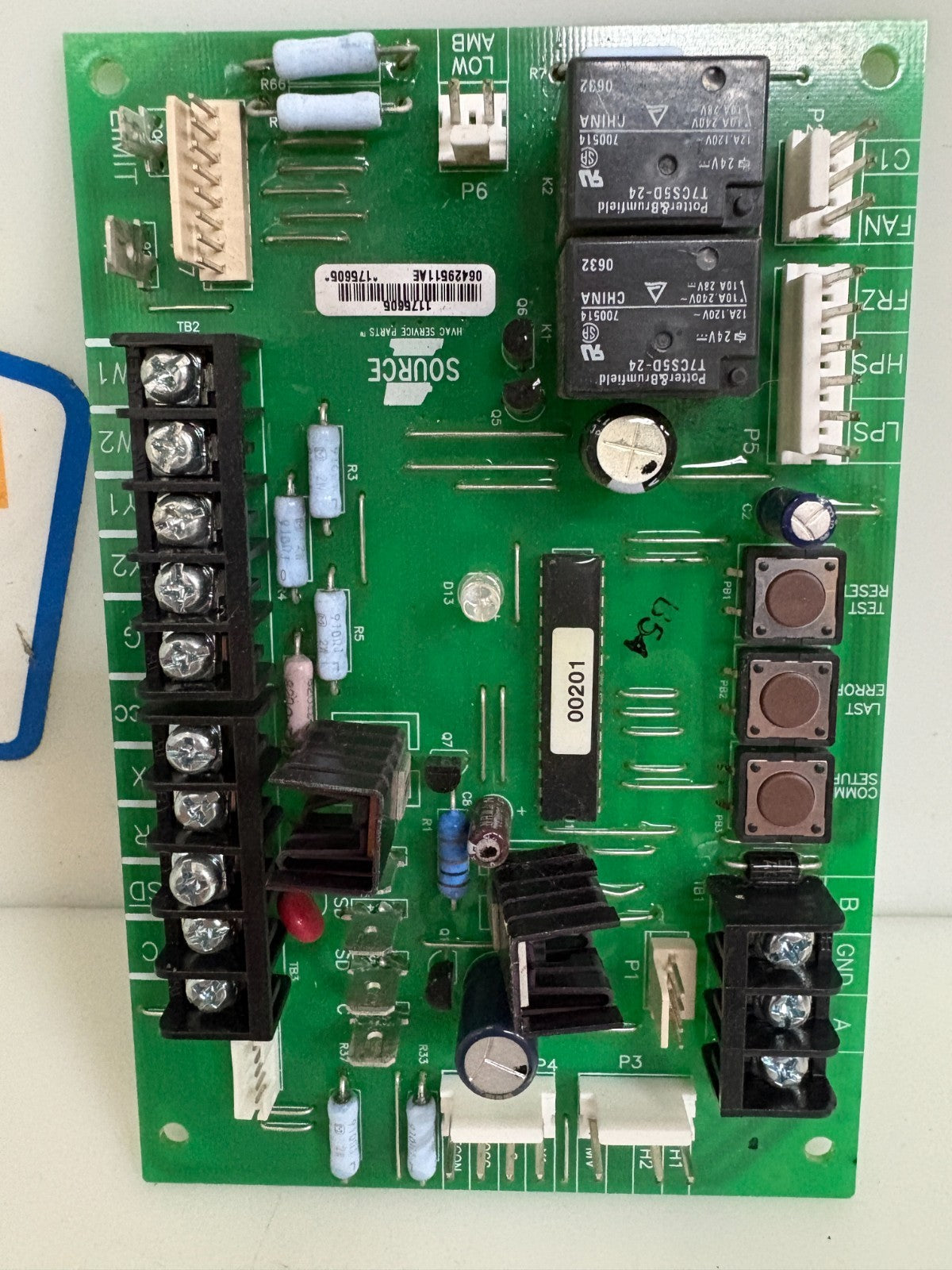 YORK CONTROL CIRCUIT BOARD 1 SOURCE #11756051