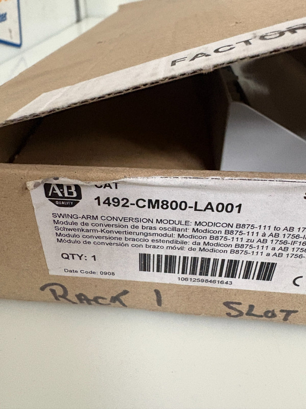 ALLEN BRADLEY CONTROLOGIX CONVERSION MODULE 1492-CM800-LA001 A2