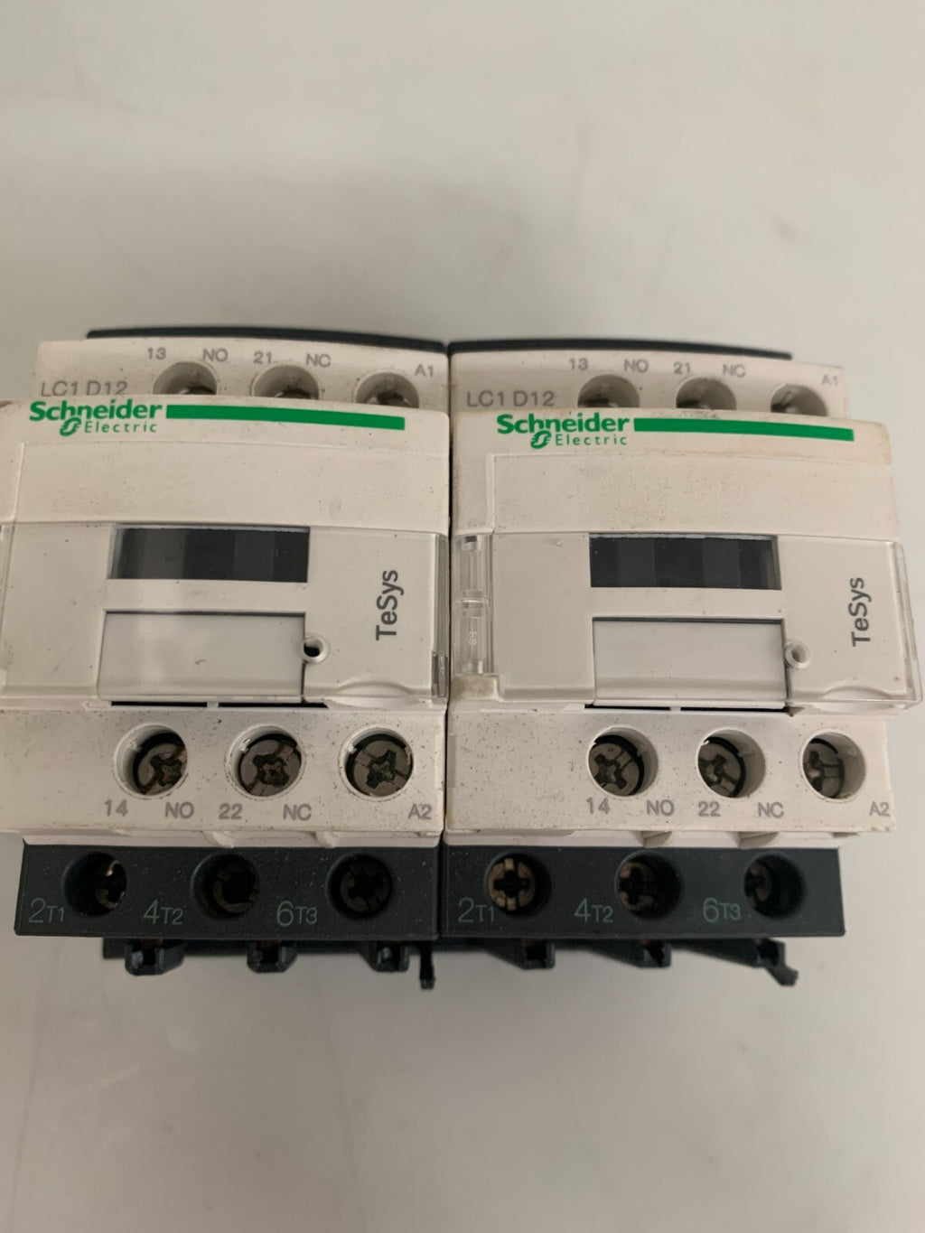 LOT OF 2  SCHNEIDER ELECTRIC LC1 D12 CONTACTOR