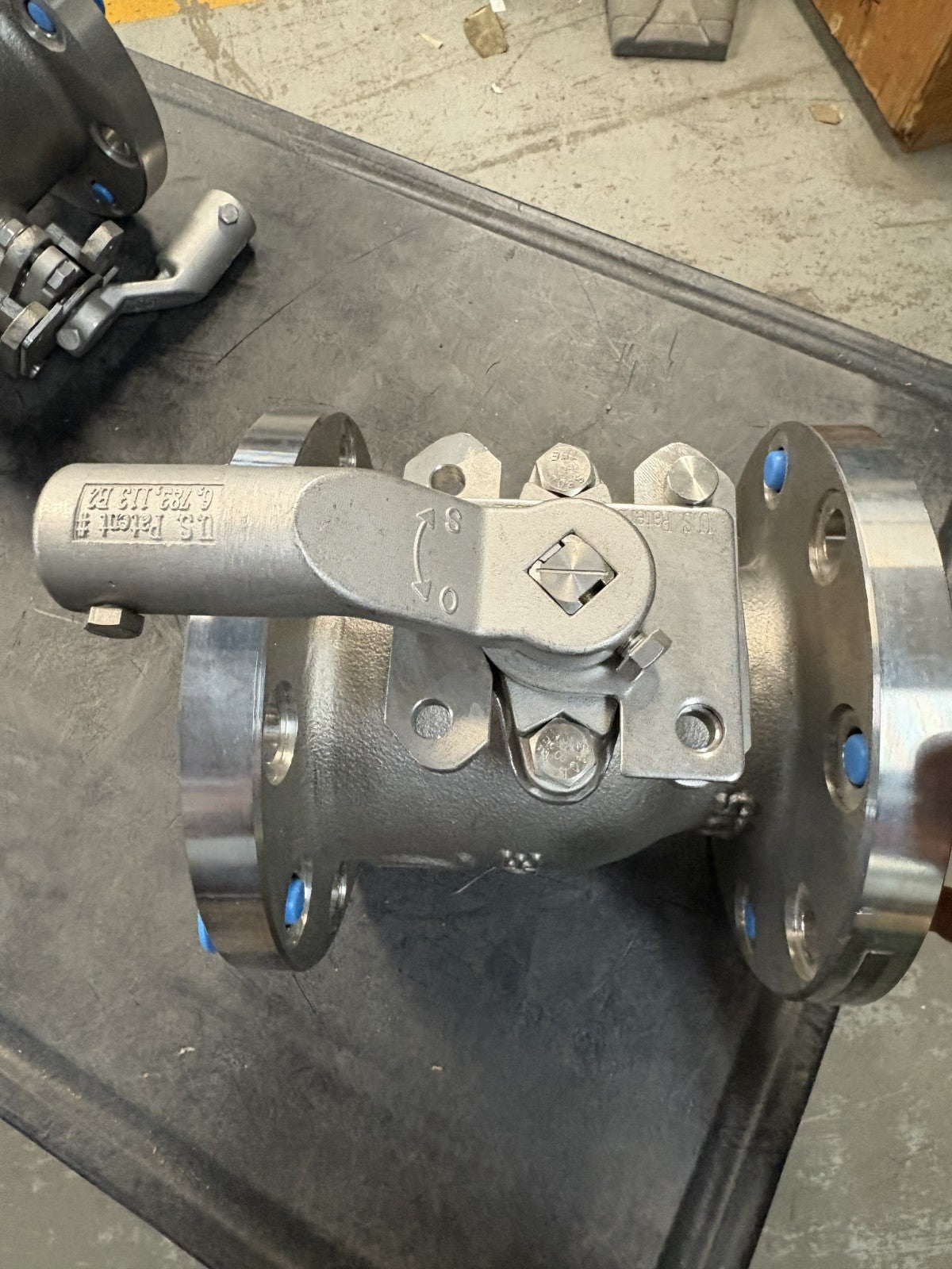 QUADRANT VALVE S.STEEL 4" MANUAL E 1025 NACE F1RSSRGLH1F4001