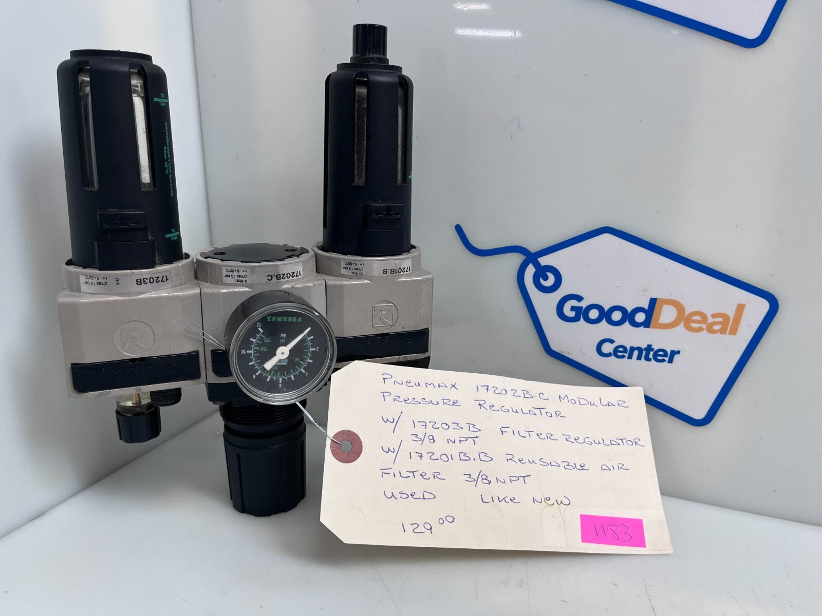 PNEUMAX 3PC Unit  17202BC Modular Pressure Regulator + 17203B + 17201BB