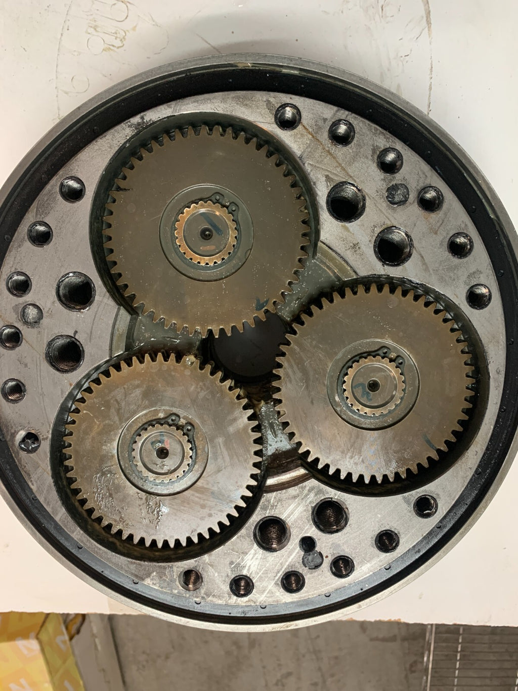 Yaskawa HW9381465-B Motoman Robotic Reduction Gear Speed Reducer Planetary Gear