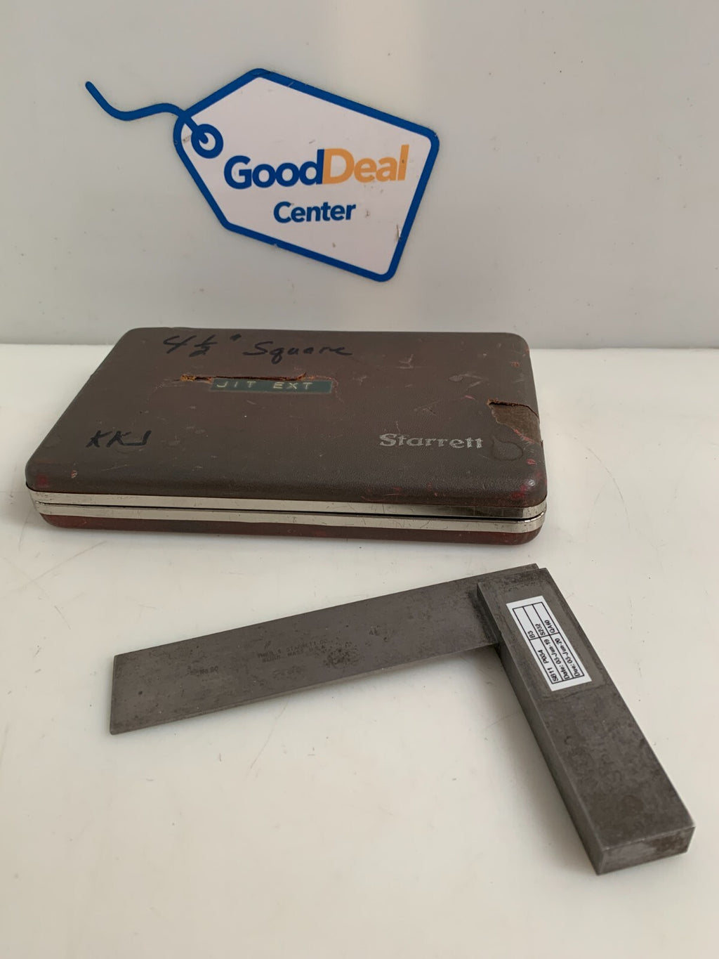 STARRETT VINTAGE 320 SQUARE IN ORIGINAL CASE0