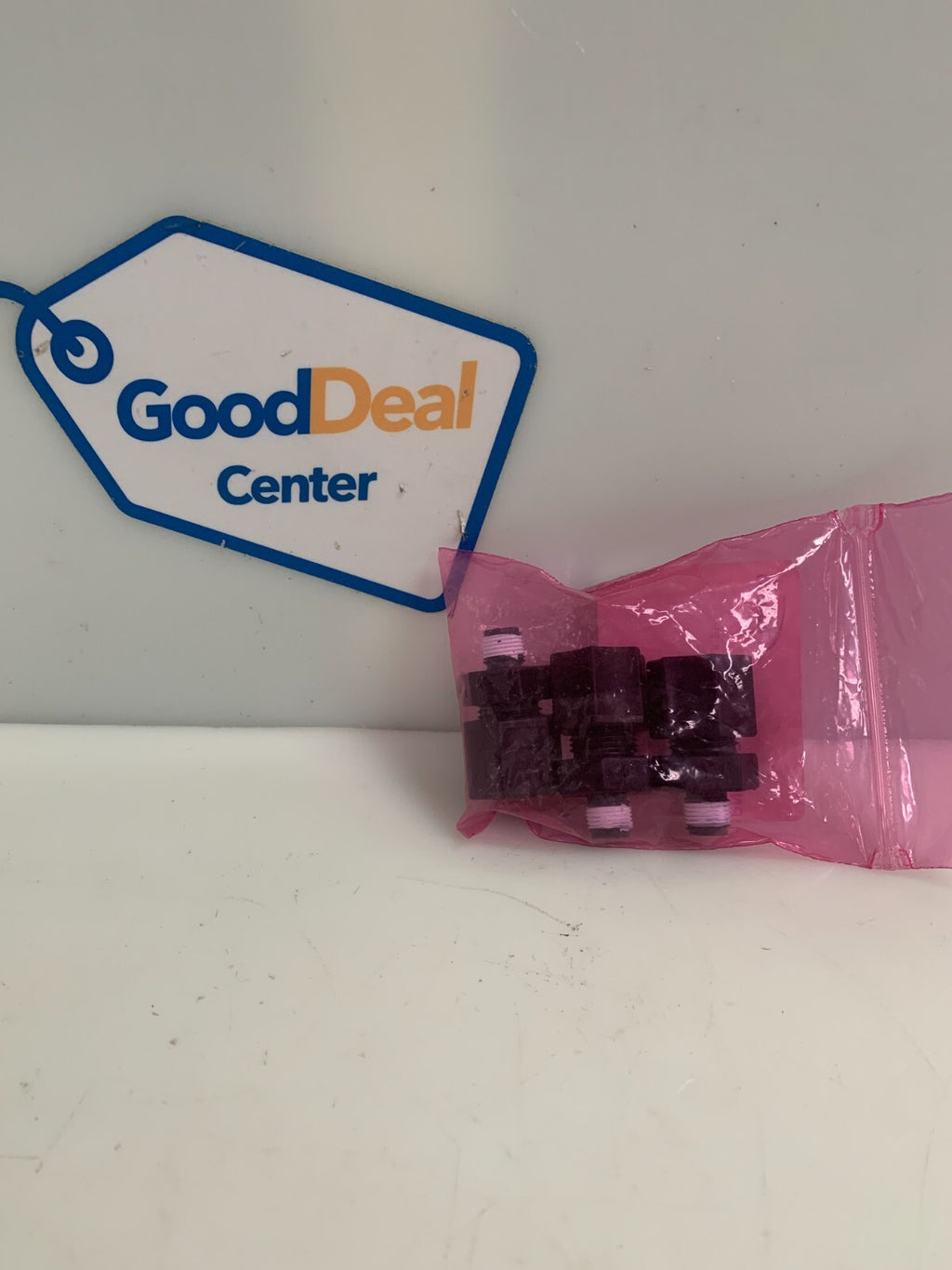 LOT OF 3 Nordson EFD 1/8 NPTM X 3/8" Inch Compression BLK PP 70070380