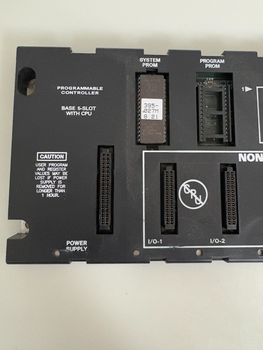 GE FANUC PROGRAMMABLE CONTROLLER BASE 5 SLOT WITH CPU IC693CPU311-AC