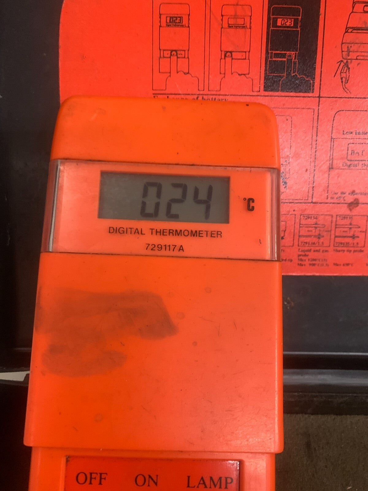 SKF DIGITAL THERMOMETER WITH PROBE 729117 A