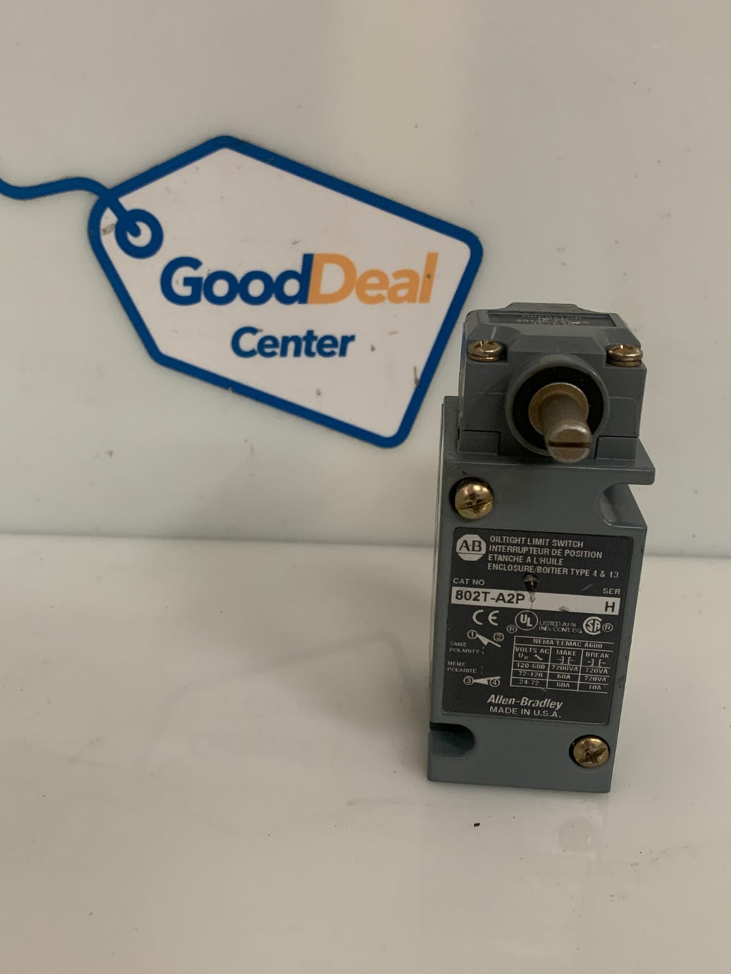ALLEN BRADLEY OIL TIGHT LIMIT SWITCH #802T-A2P SER H0
