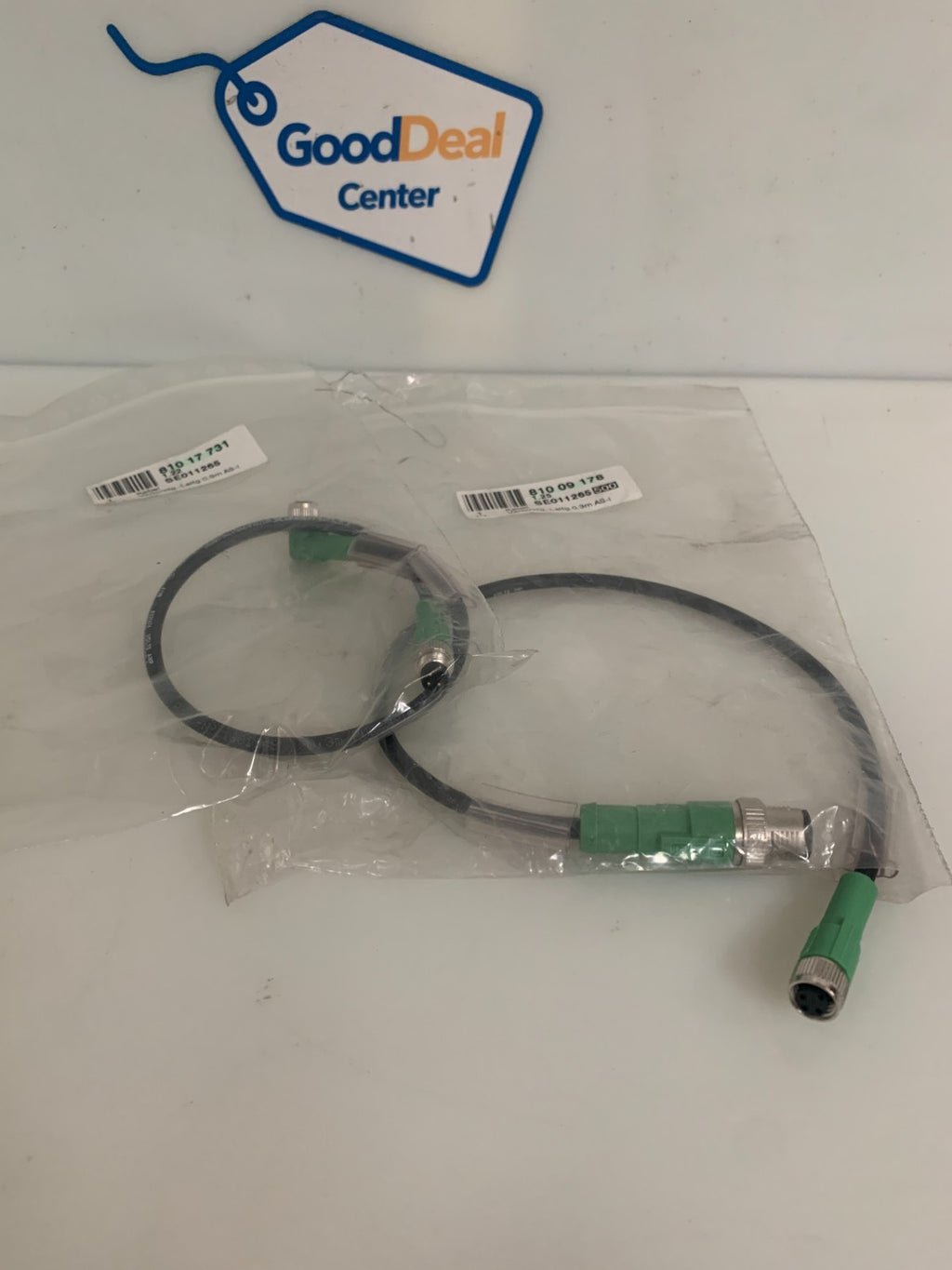 MIX LOT OF 2  PHOENIX CONTACT CONNECTOR CABLE 1535943 SCHUBERT 810 091780