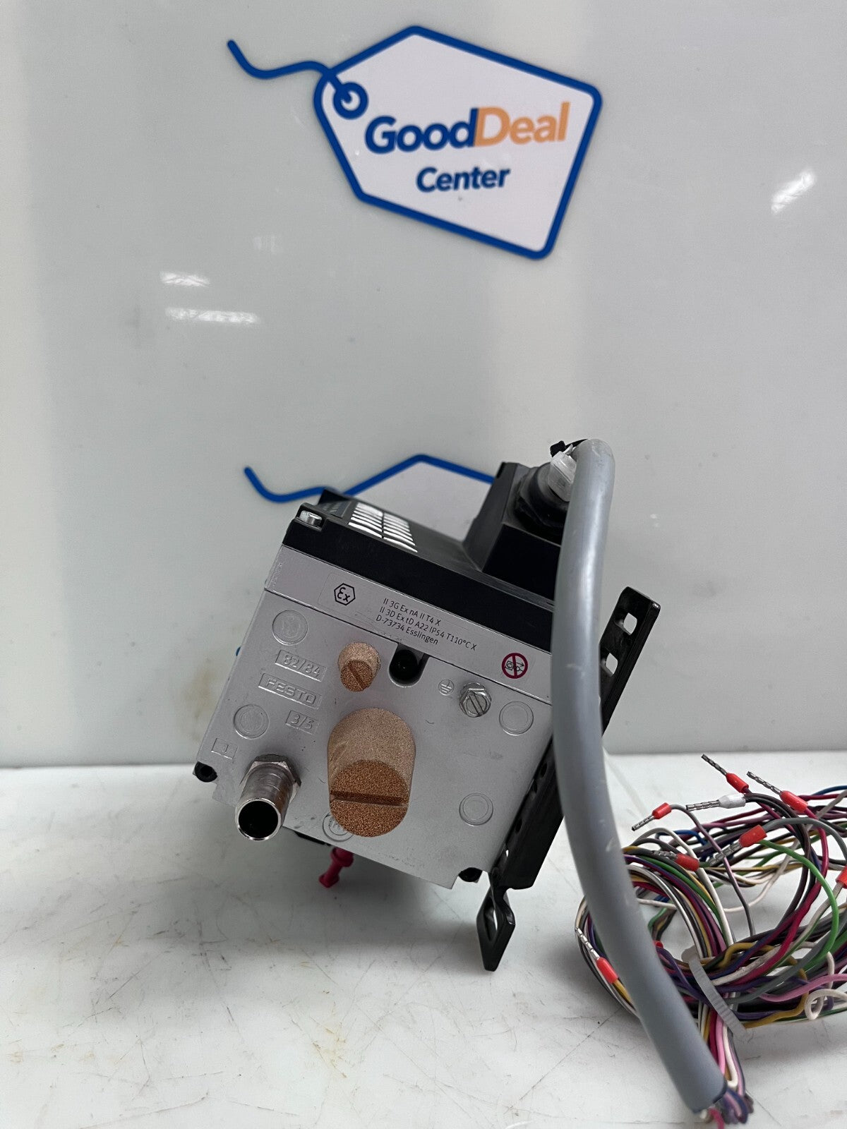 FESTO  Pneumatic Manifold Unit