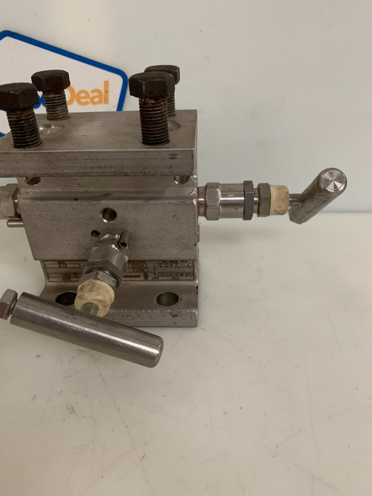 ANDERSON GREENWOOD VALVE MANIFOLD #M4AVIS 7-2403