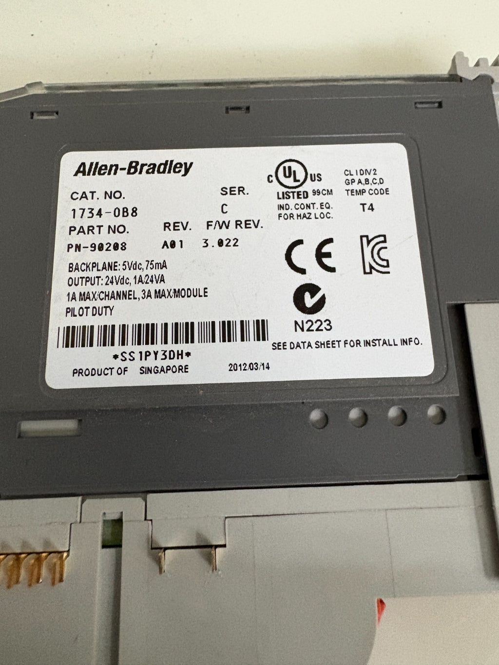 ALLEN BRADLEY 1734-0B8 C 1A 1 CHANNEL 3A MODULE PILOT DUTY 1734-0B8