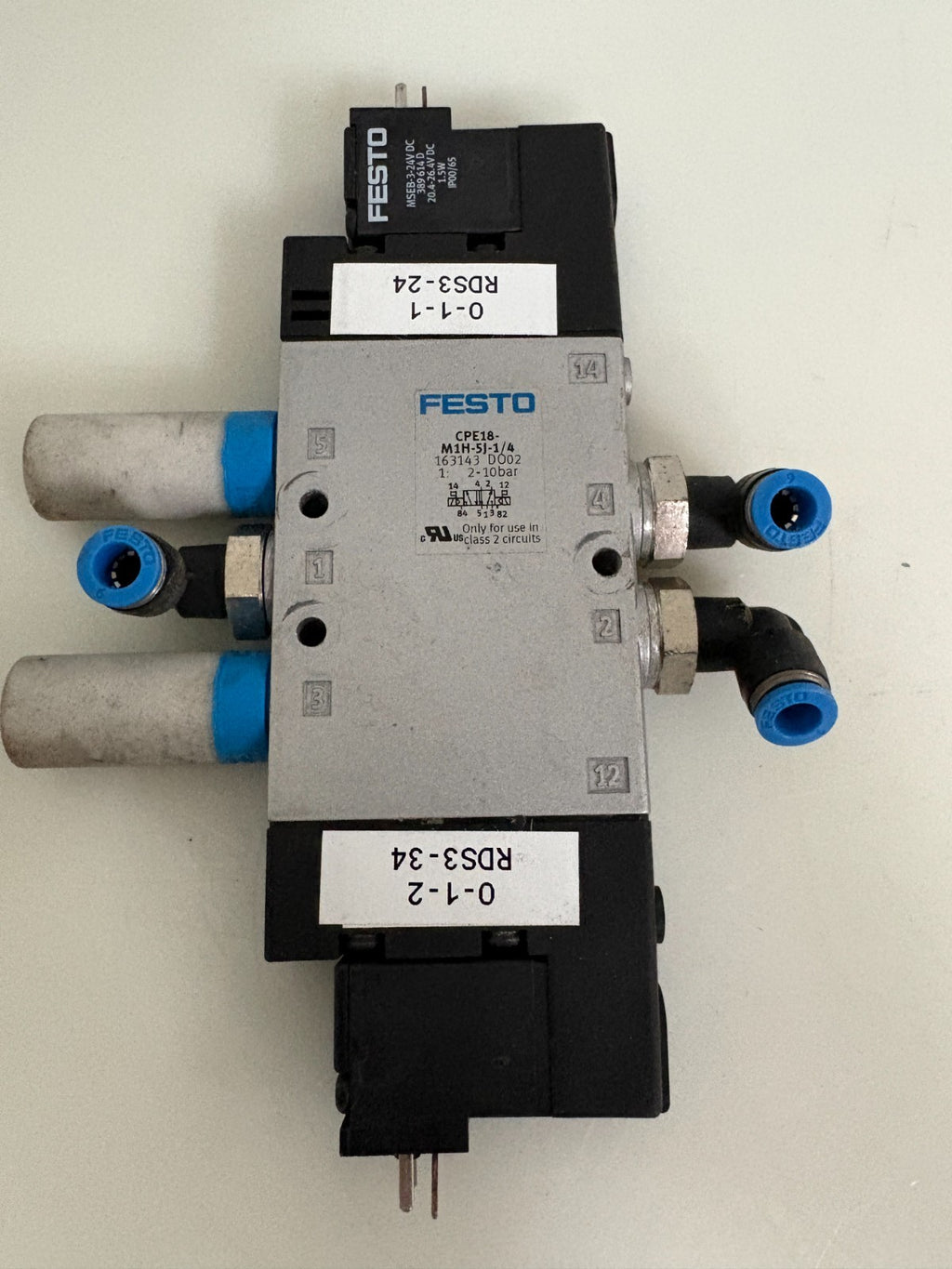 FESTO PNEUMATIC SOLENOID VALVE CPE18-M1H-5J-1/4 1631431