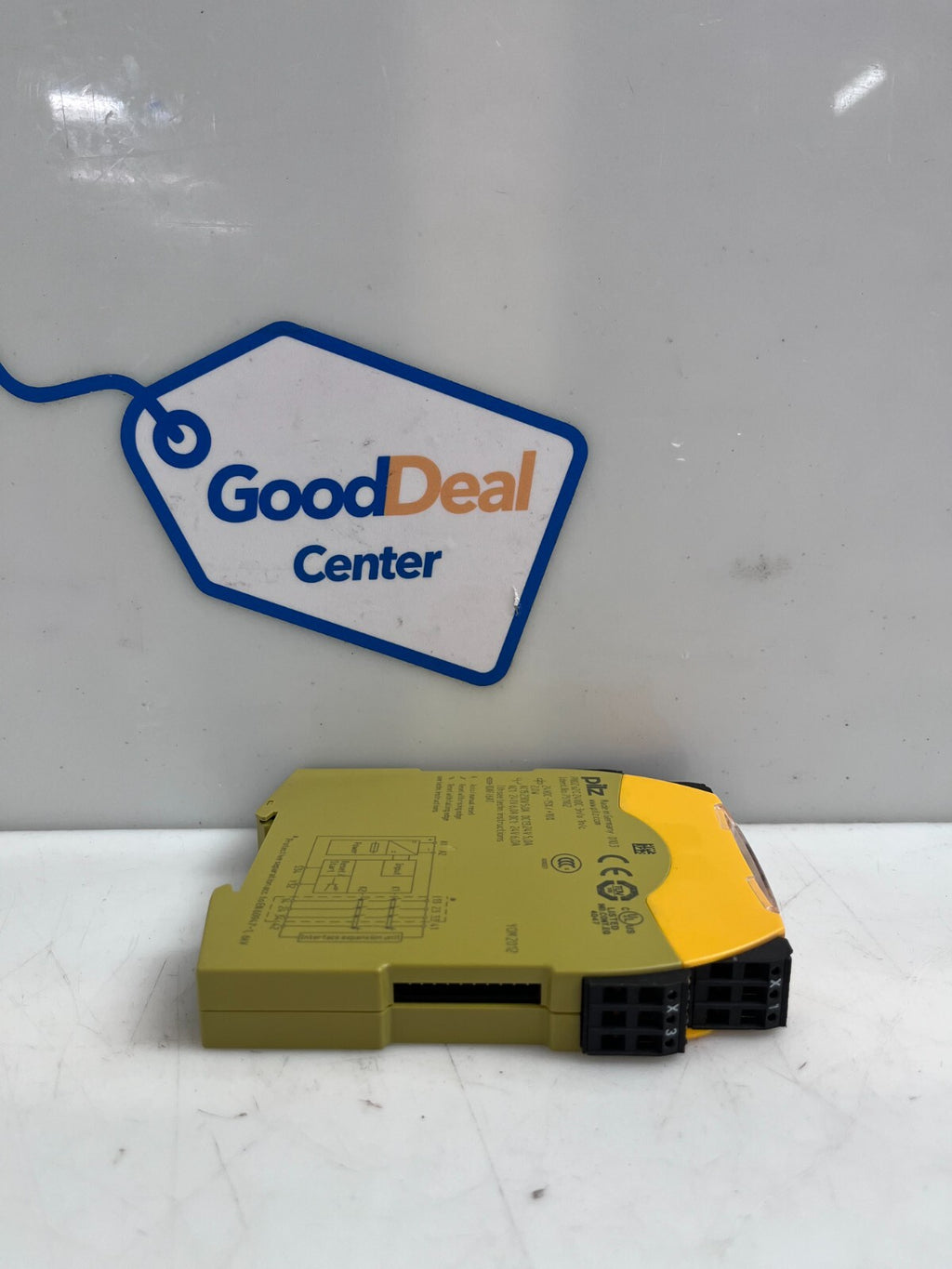 PILZ 751102 PNOZ s2 C 24VDC 3n/o 1n/c  Safety Relay