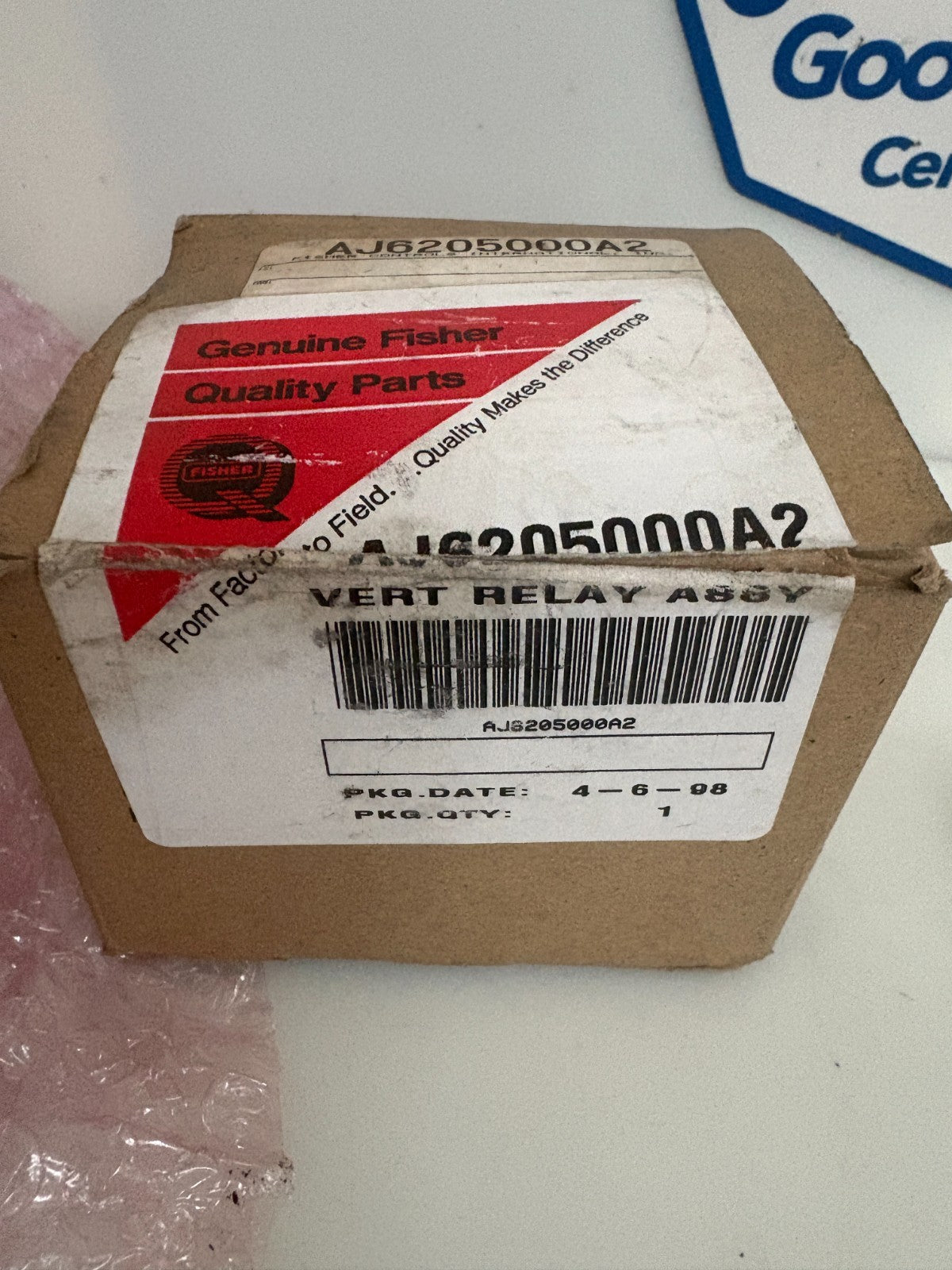 FISHER CONTROLS VERTICAL RELAY AJ6205000A2