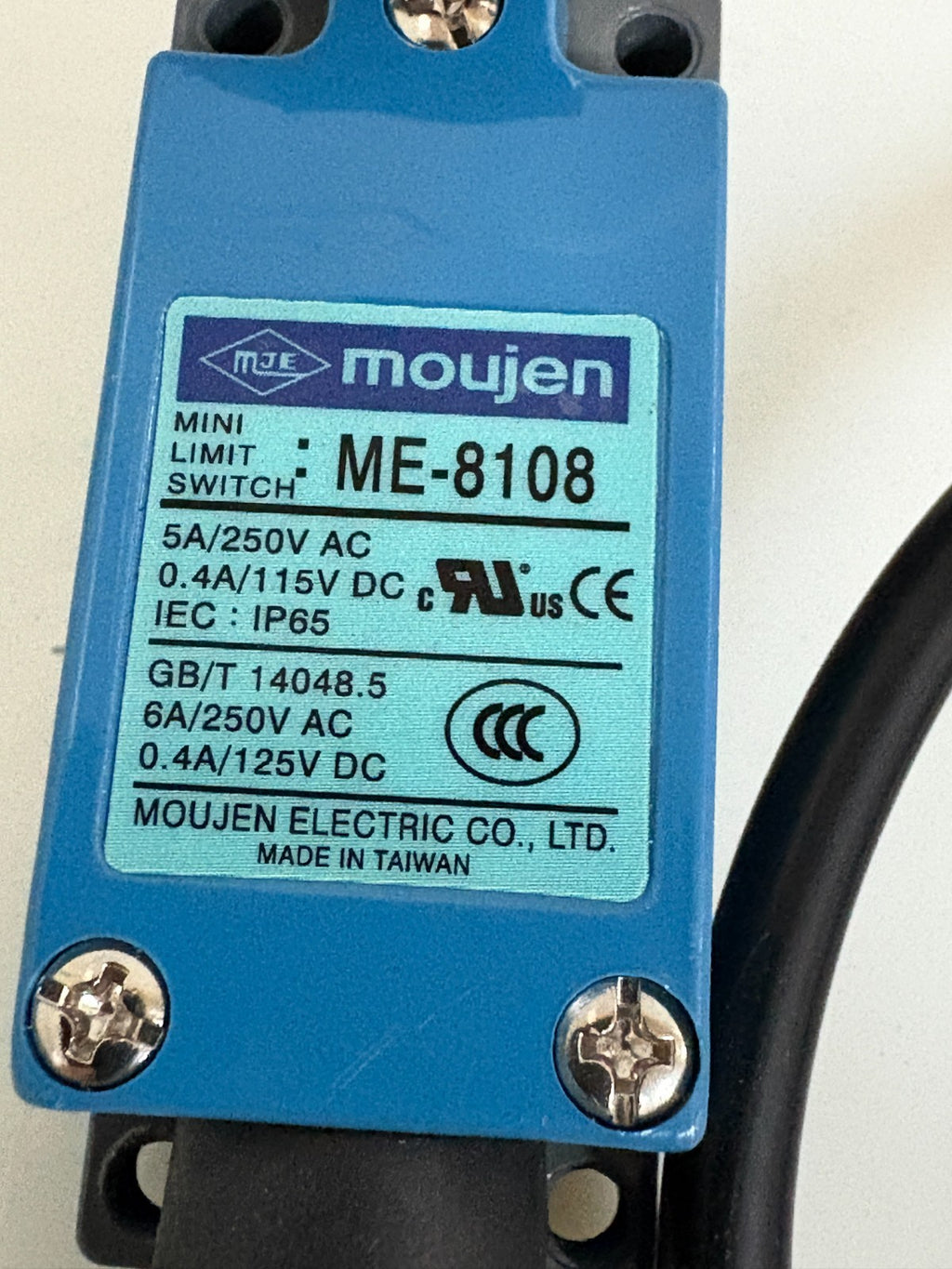 MOUJEN MINI LIMIT SWITCH ME-8108 W/CABLE