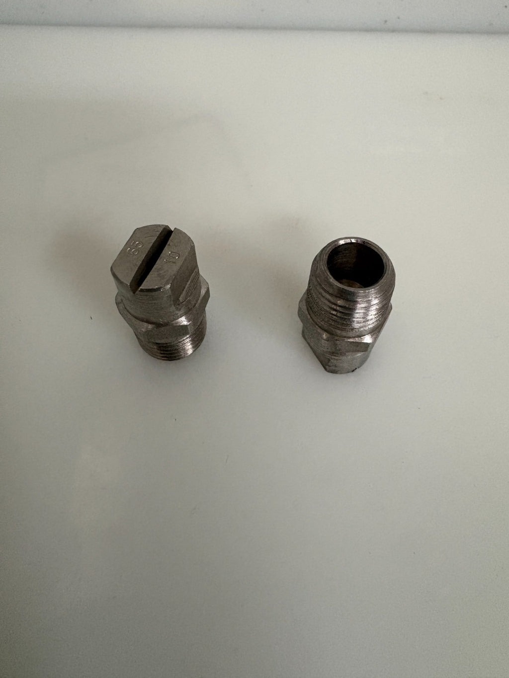 LOT OF 16 VOITH SPRAY NOZZLE 60 DEG CT60D202