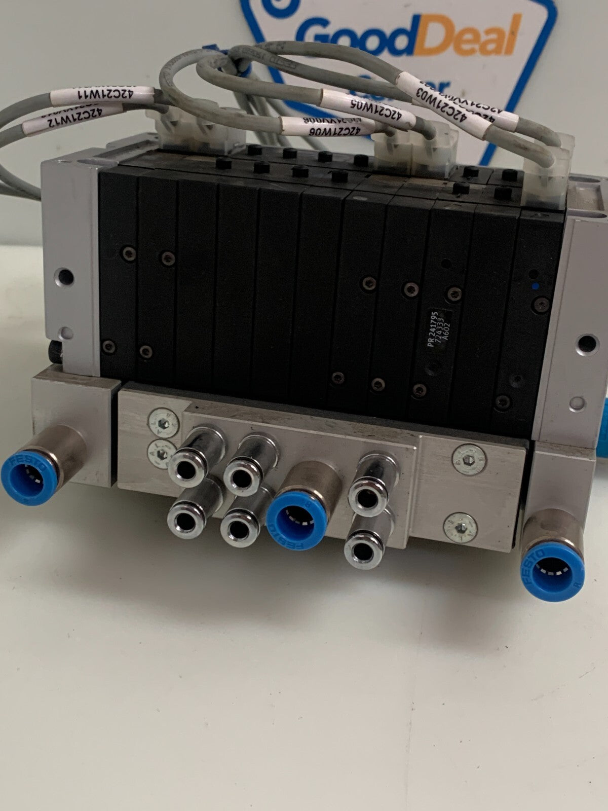 FESTO MANIFOLD PNEMATIC BLOCK 241795 (see description for parts)