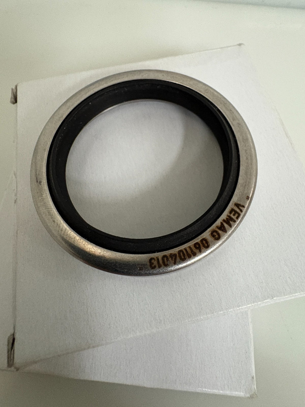 LOT OF 2 OIL SEAL S.STEEL 40X52X10  #061104013