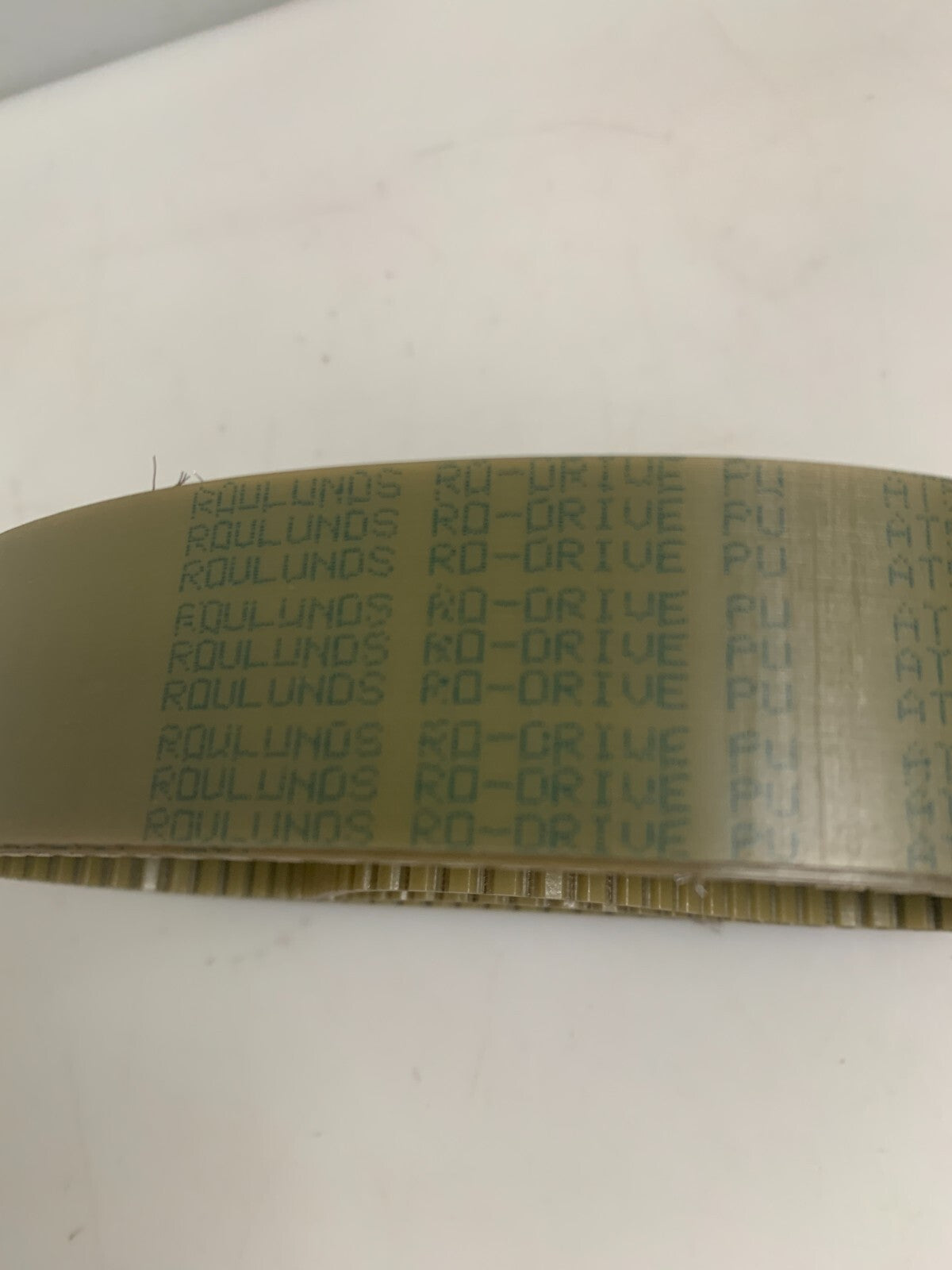 LOT OF 3 ROULUNDS RD-DRIVE TIMING BELT AT5 420 237