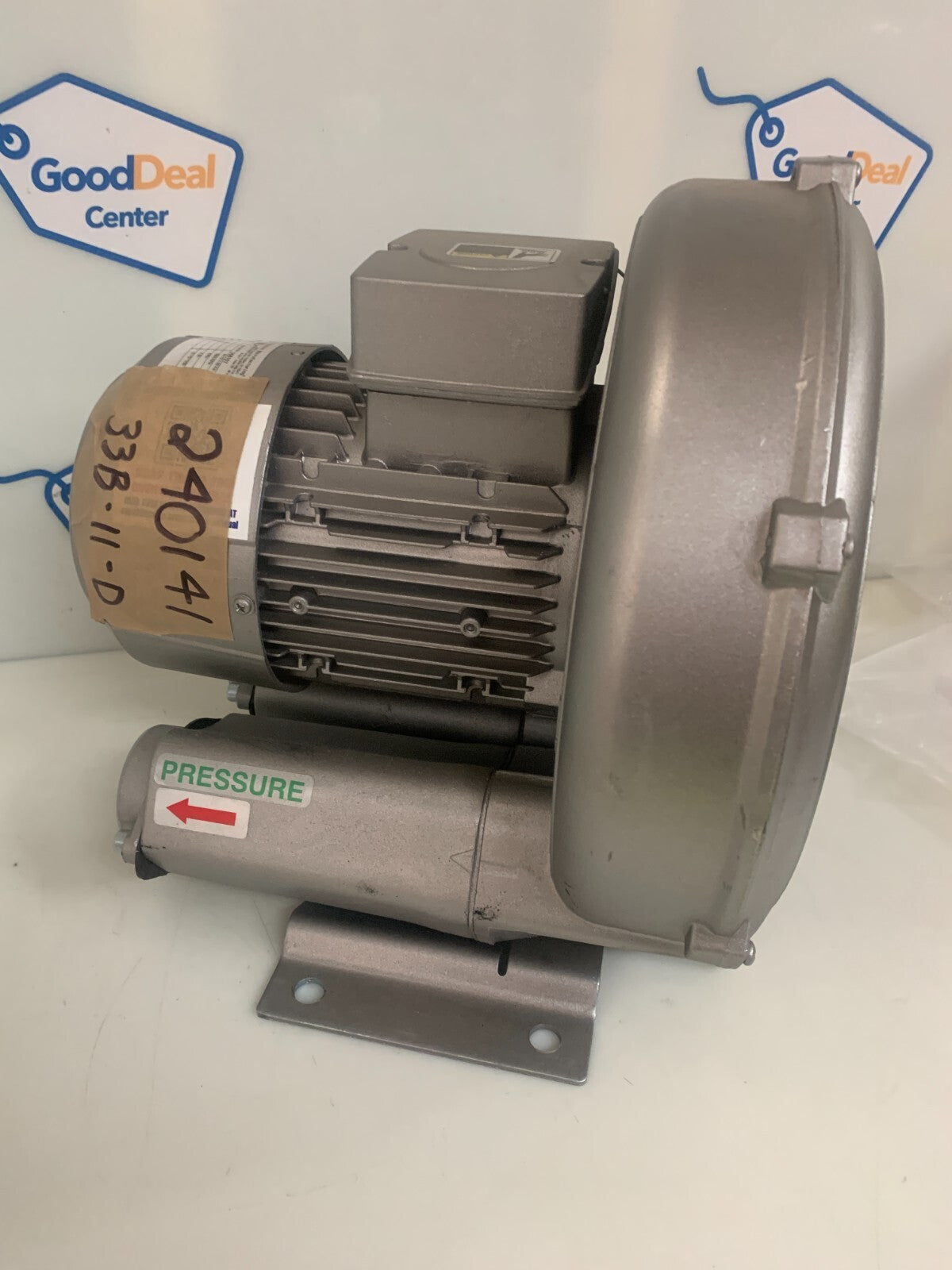 REPUBLIC MANUFACTURING VACUUM-BLOWER MODEL HRB200-5752