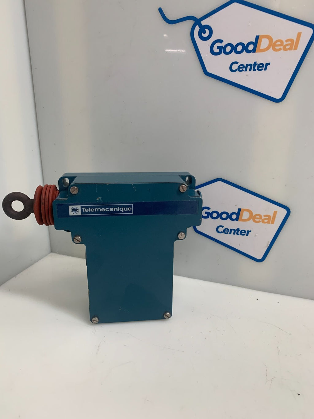 SCHNEIDER / TELEMECANIQUE Cable Oull Safety Switch   XY2CE4C010TK