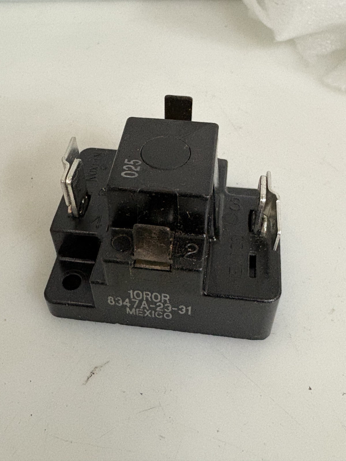 CARRIER OVERLOAD RELAY HN 69 GZ 0251