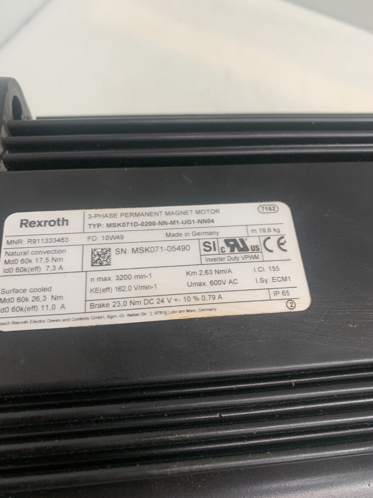REXROTH 3-PHASE PERMANENT MAGNETIC MOTOR MSK071D-0200-NN-M1-UG1-NN042