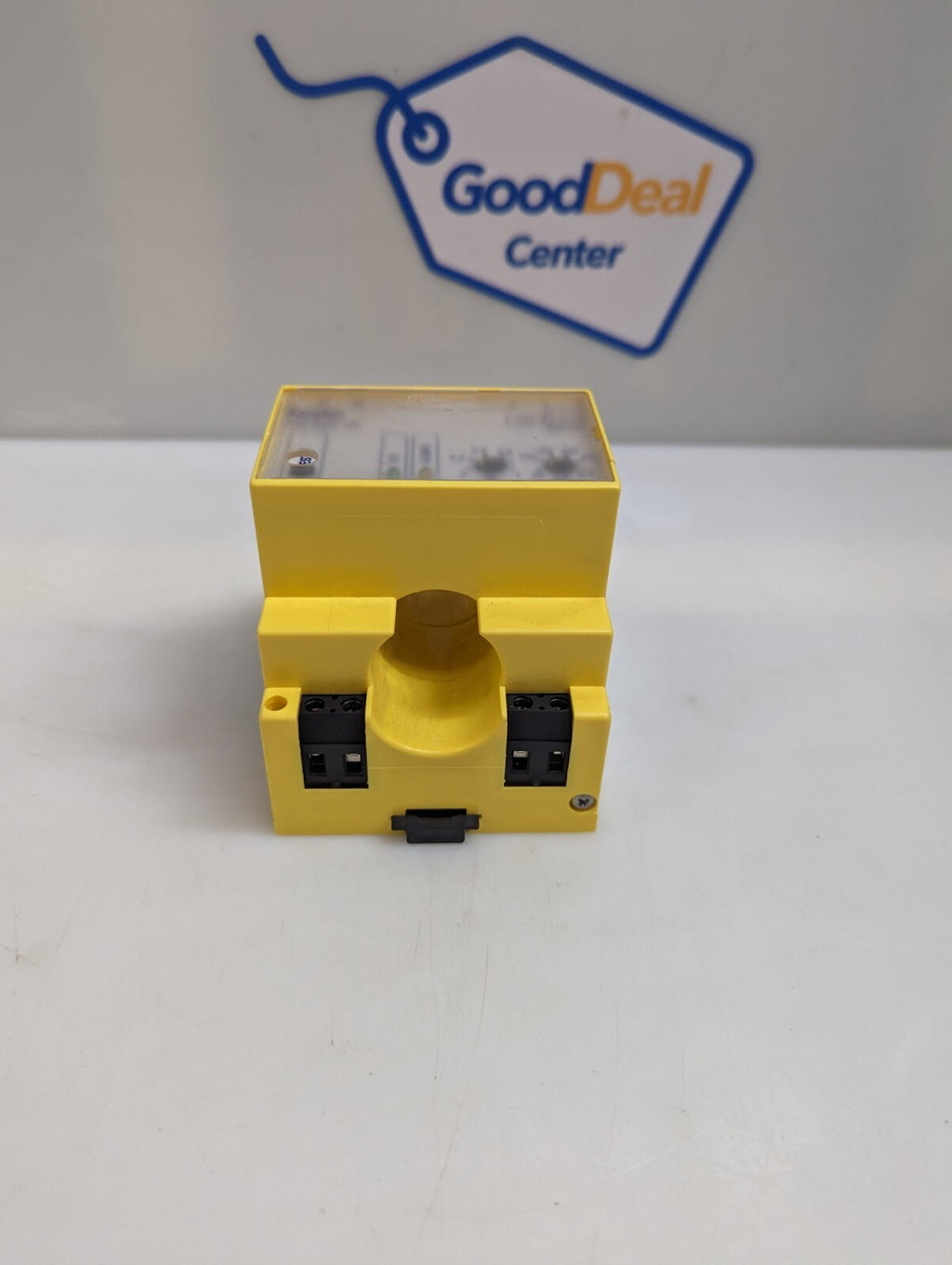 Bender RCM465Y Residual Current Monitor B94012033