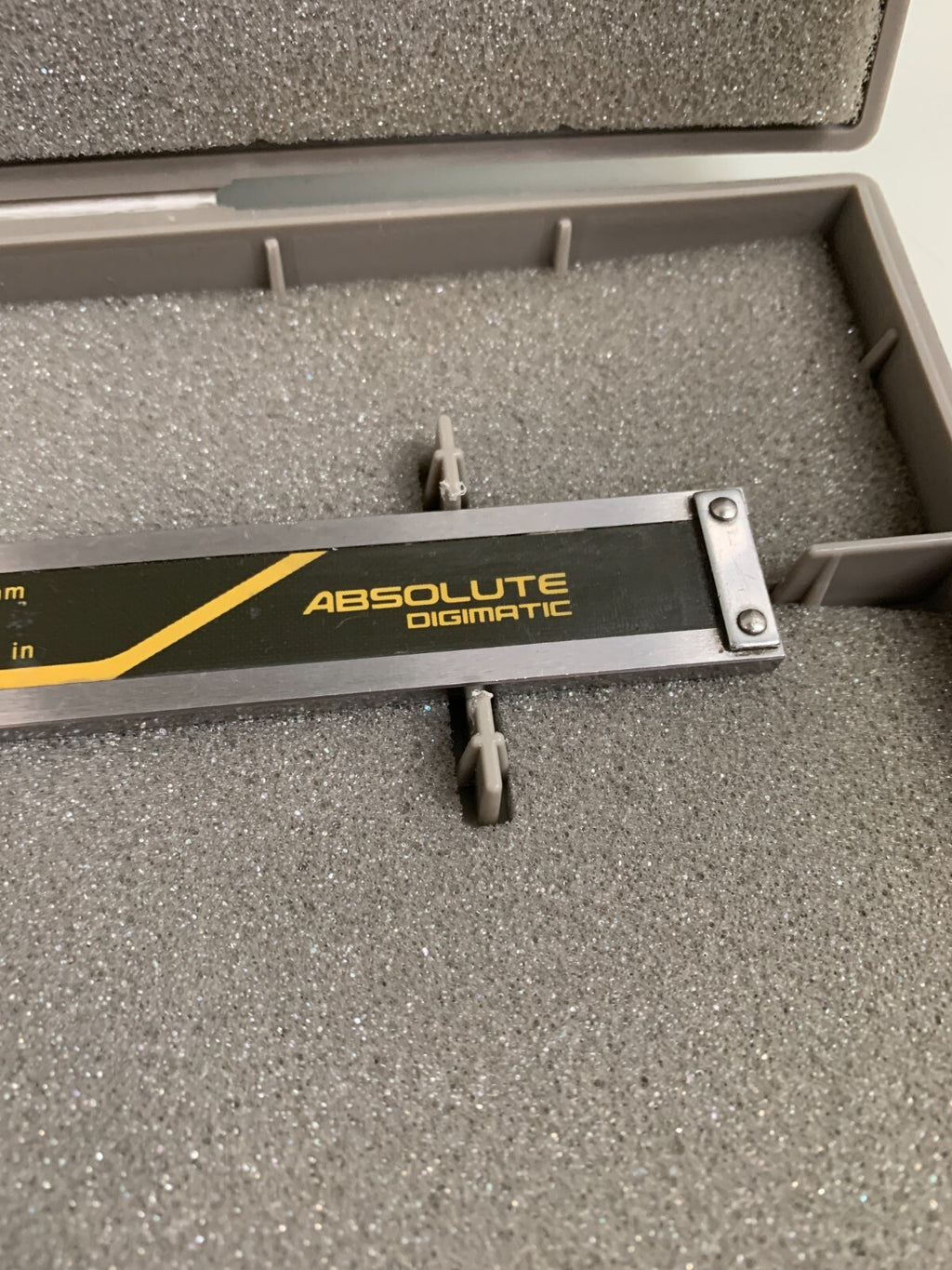 MITUTOYO   Absolute Diginatic Vernier (In Case)  CD-12'' CP3