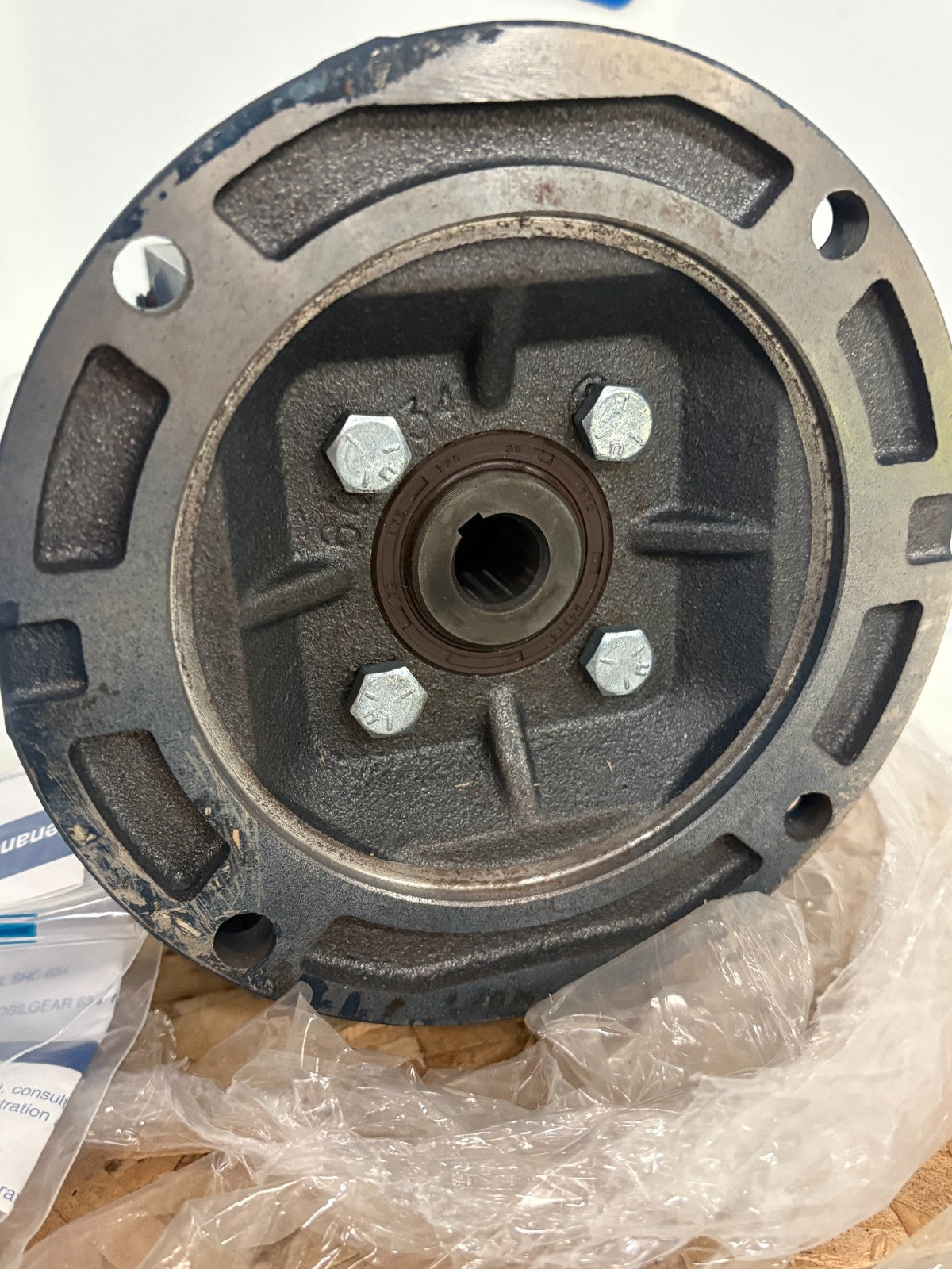 LEESON IRONMAN GEAR BOX BMQ618-30-3-561