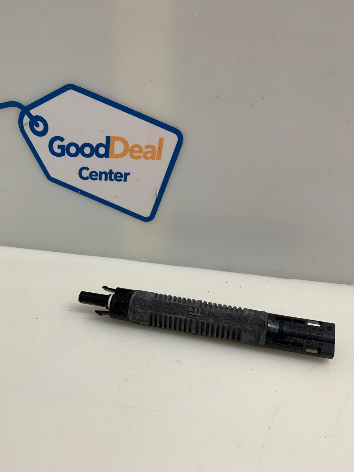 AMPHENOL TPI    PhotoVoltaic Fuse Holder   2130100