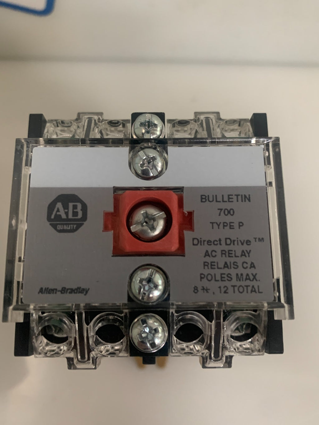 ALLEN BRADLEY CONTROL RELAY TYPE D 700-P600A1 SER D