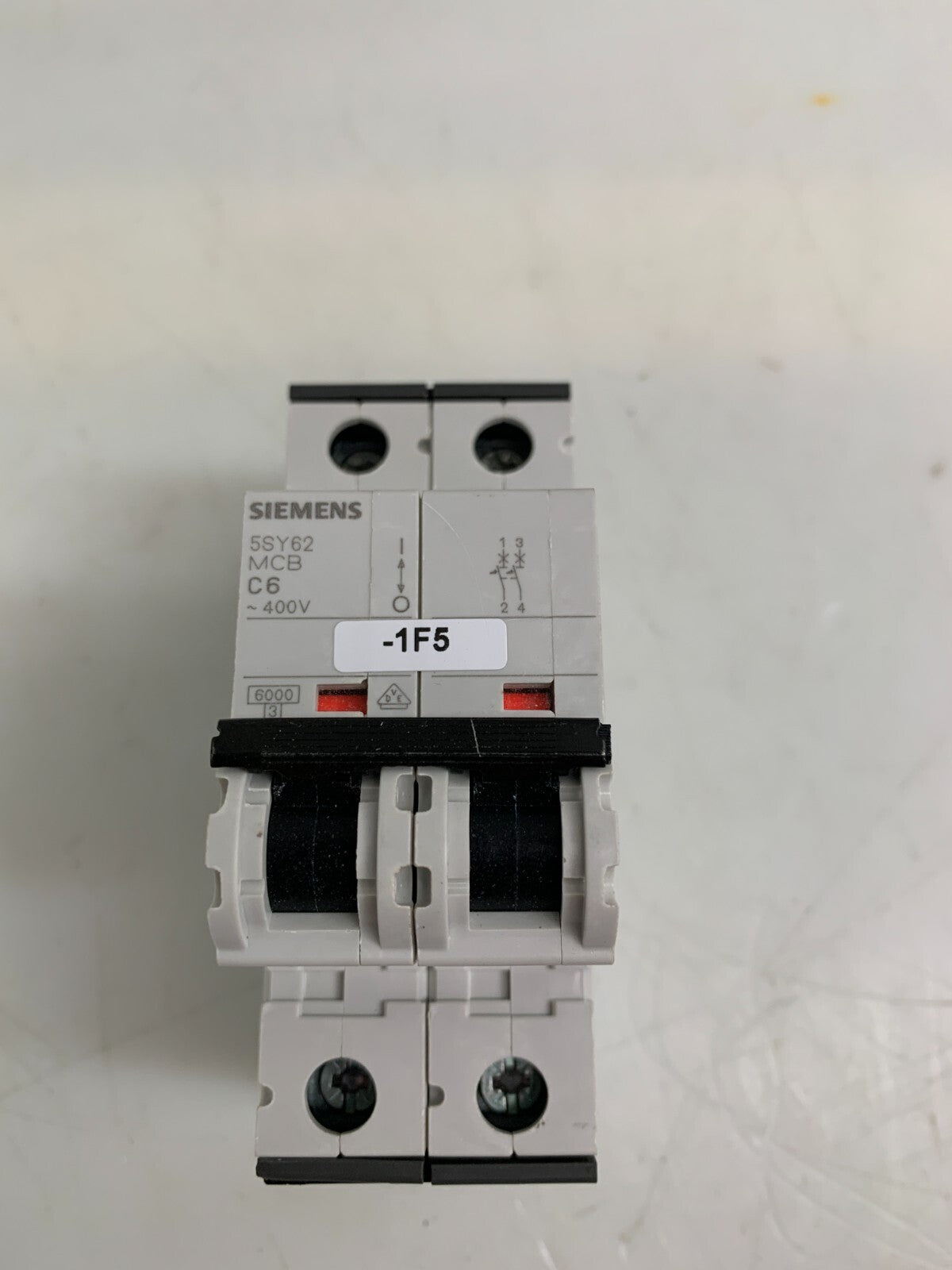 SIEMENS 5SY62  MCB  C6  Circuit Breaker1