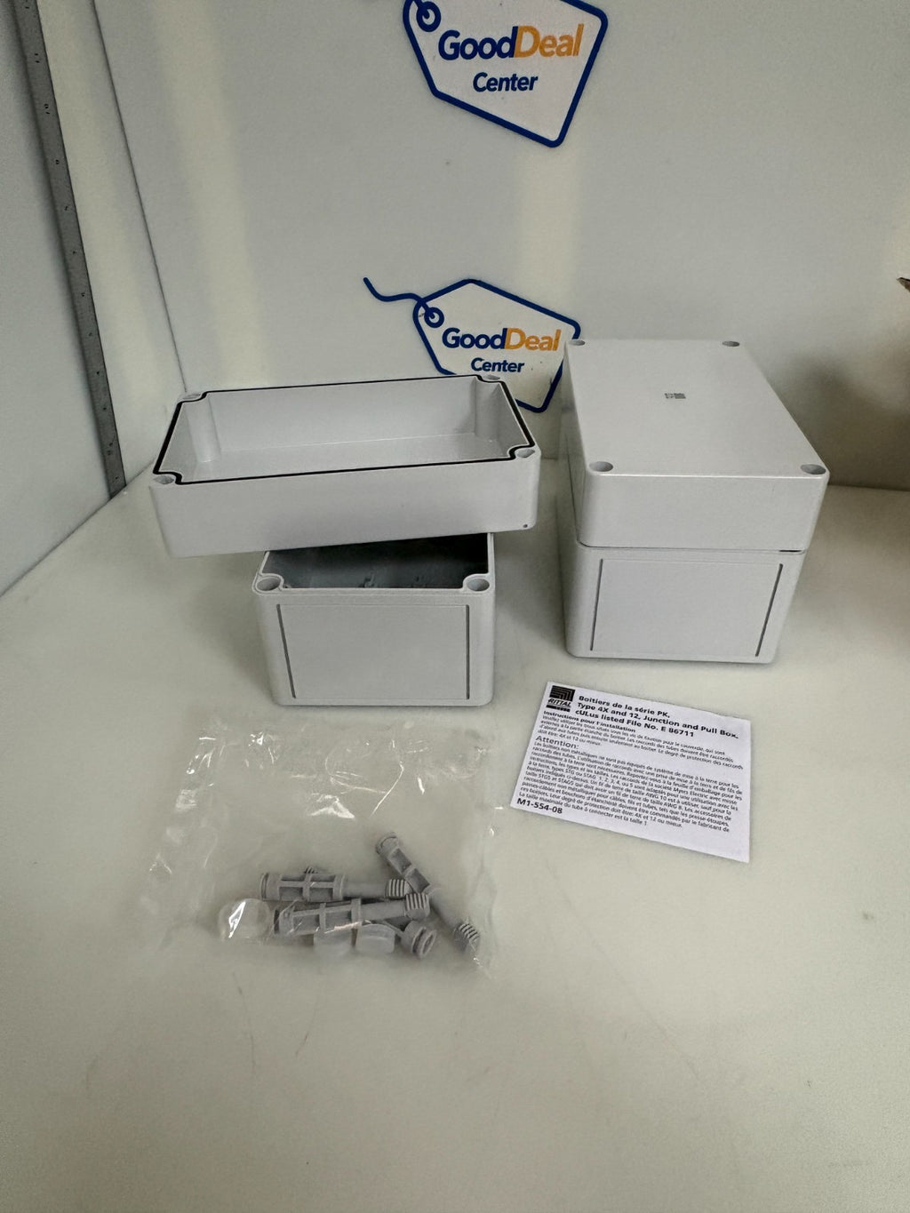 RITTAL POLY CARBONATE ENCLOSURE 9515 000 2 PER BOX2
