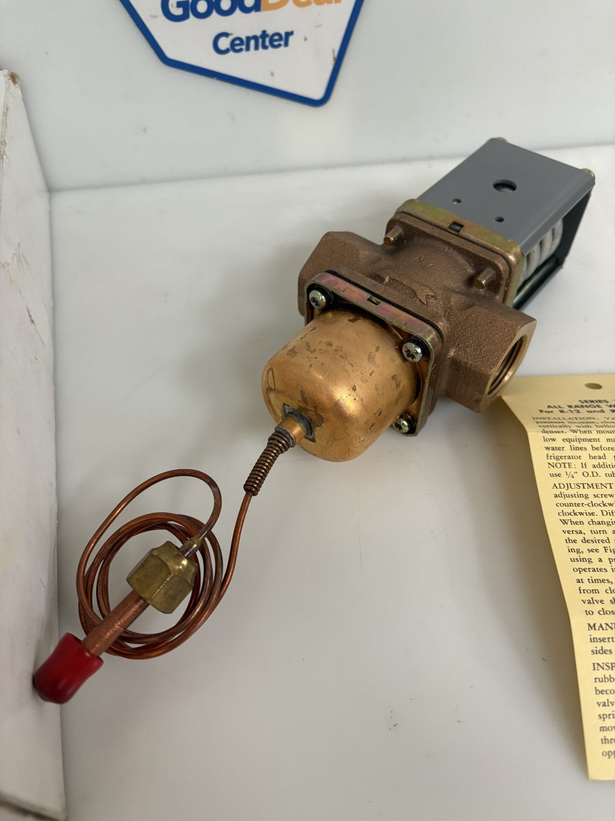 JOHNSON CONTROLS 3/4" WATER VALVE V46AC-1C2