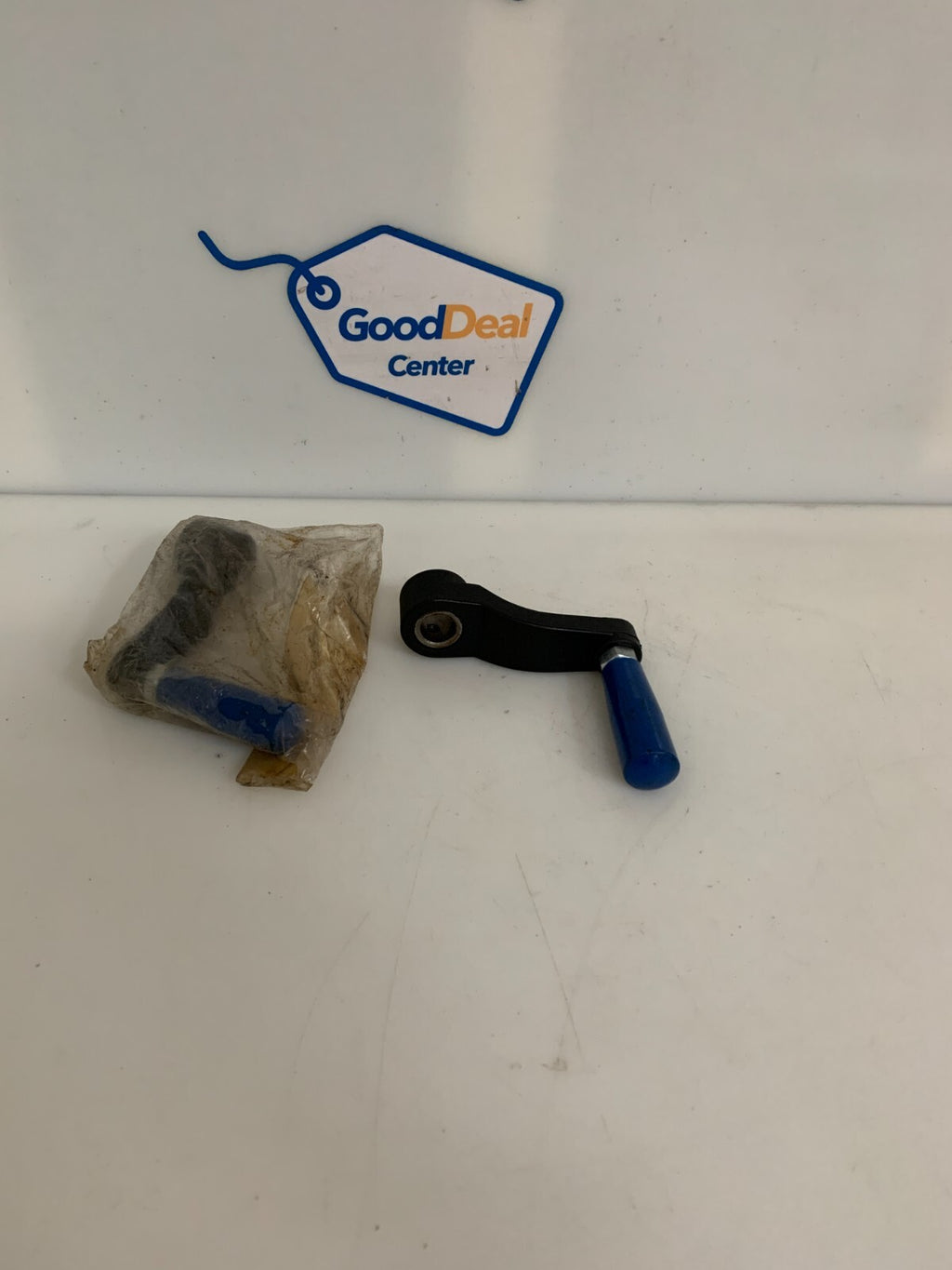 LOT OF 2 HANDLE ASSEMBLY  FOR DRILL PRESS TABLE #1344257