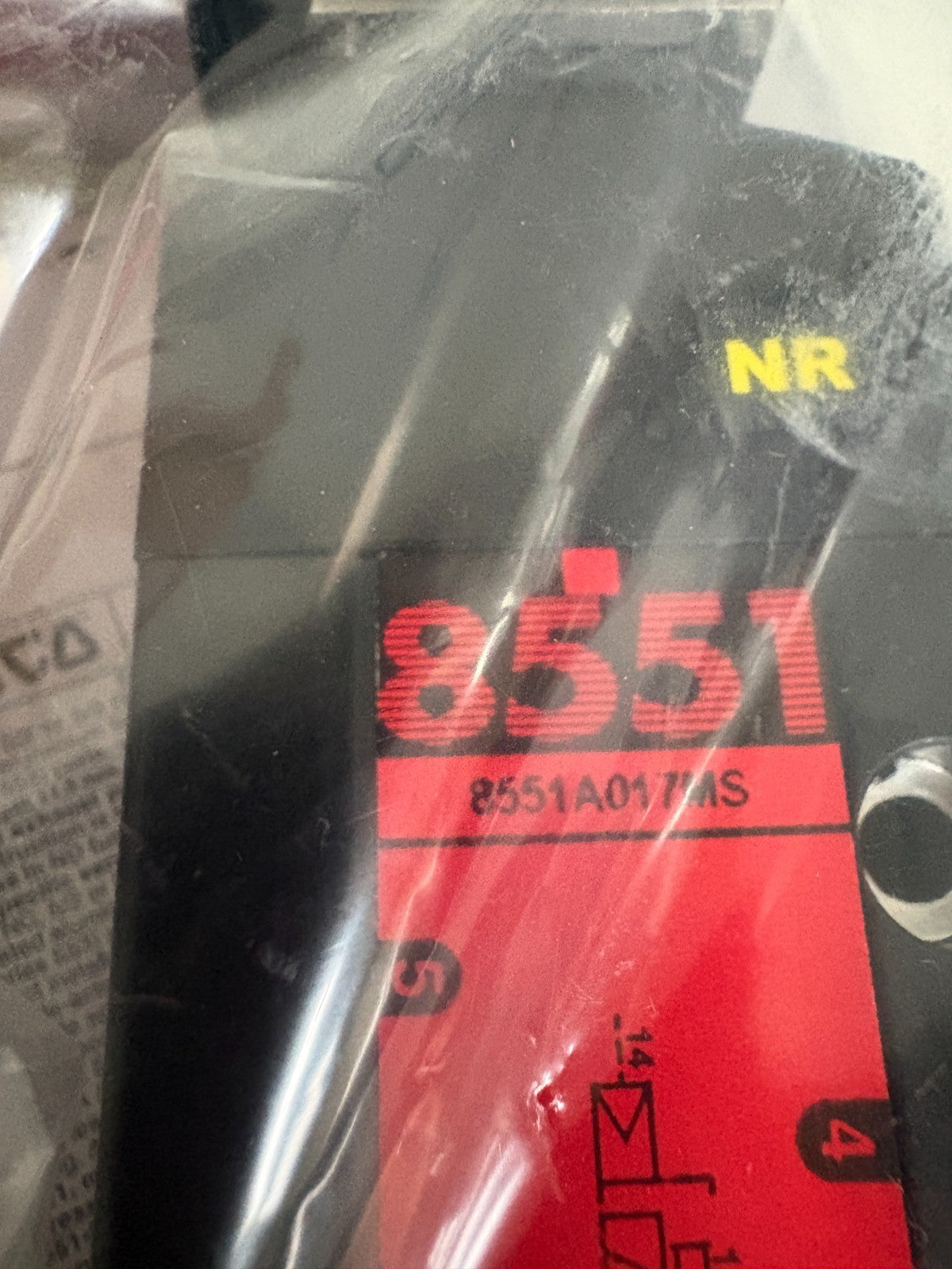 ASCO SOLENOID VALVE 8551 8551AO17MS2