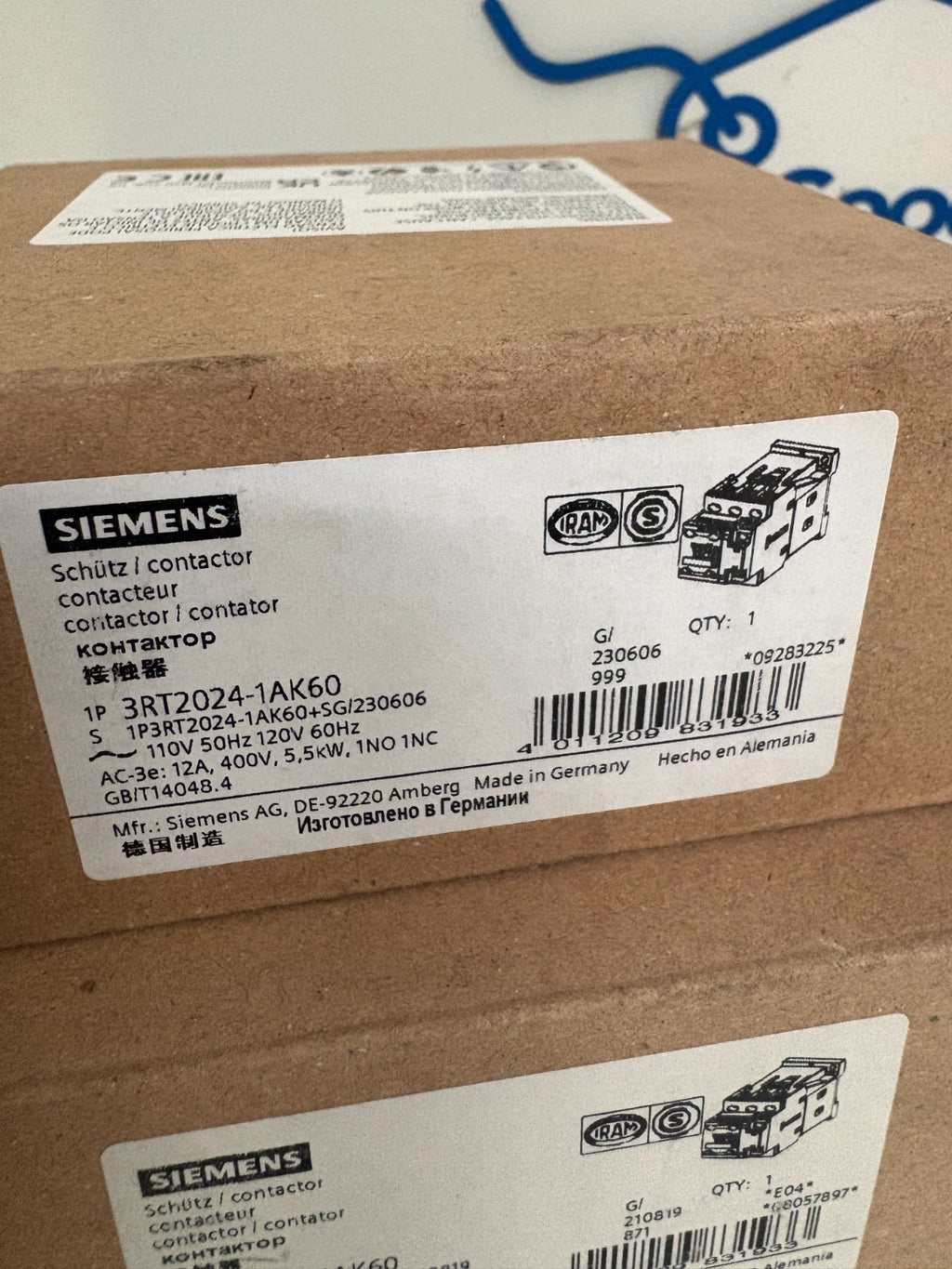 LOT OF 3 SIEMENS CONTACTOR 3RT2024-1AK60